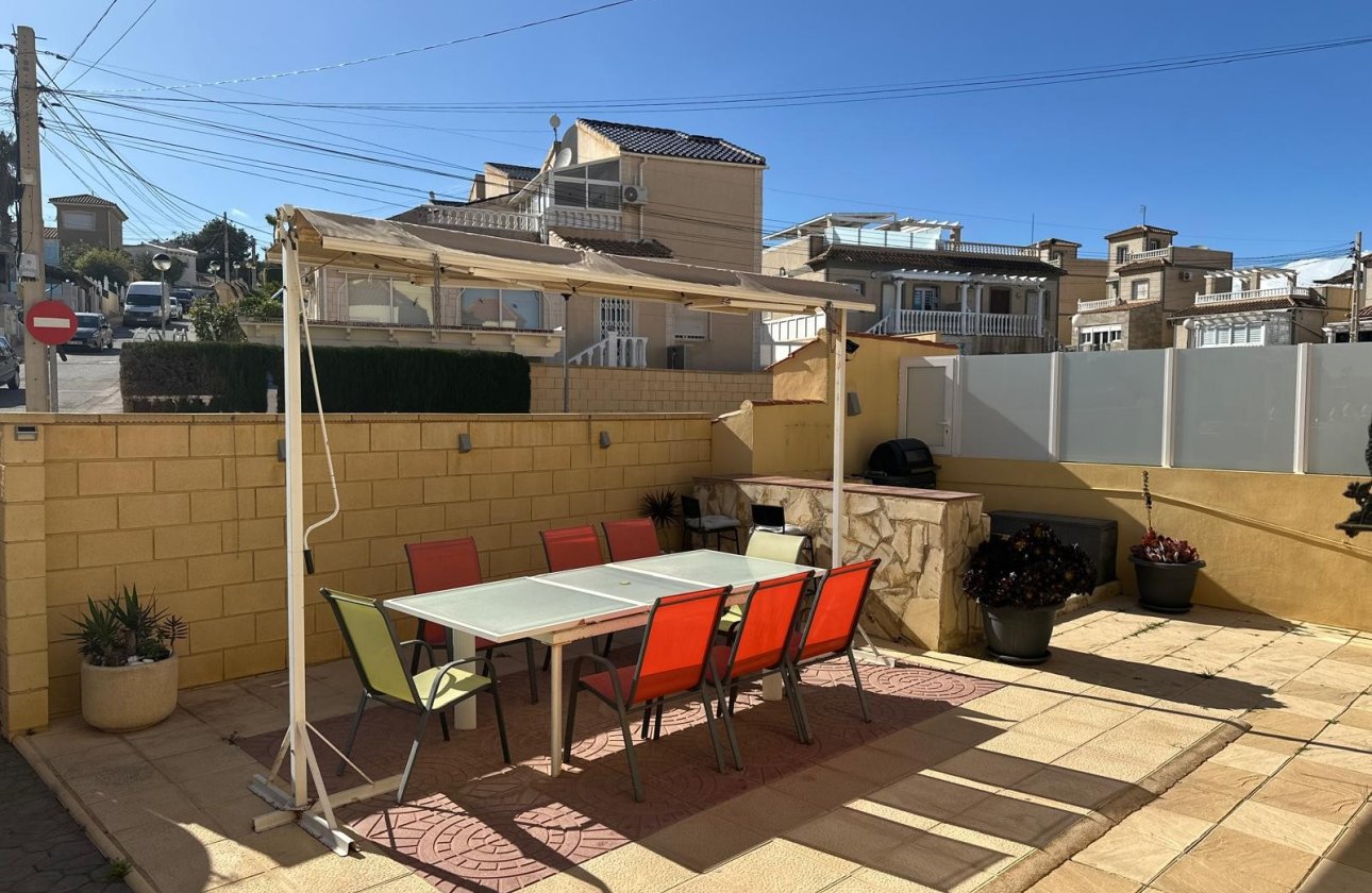 Herverkoop - Appartement -
San Miguel de Salinas - Inland
