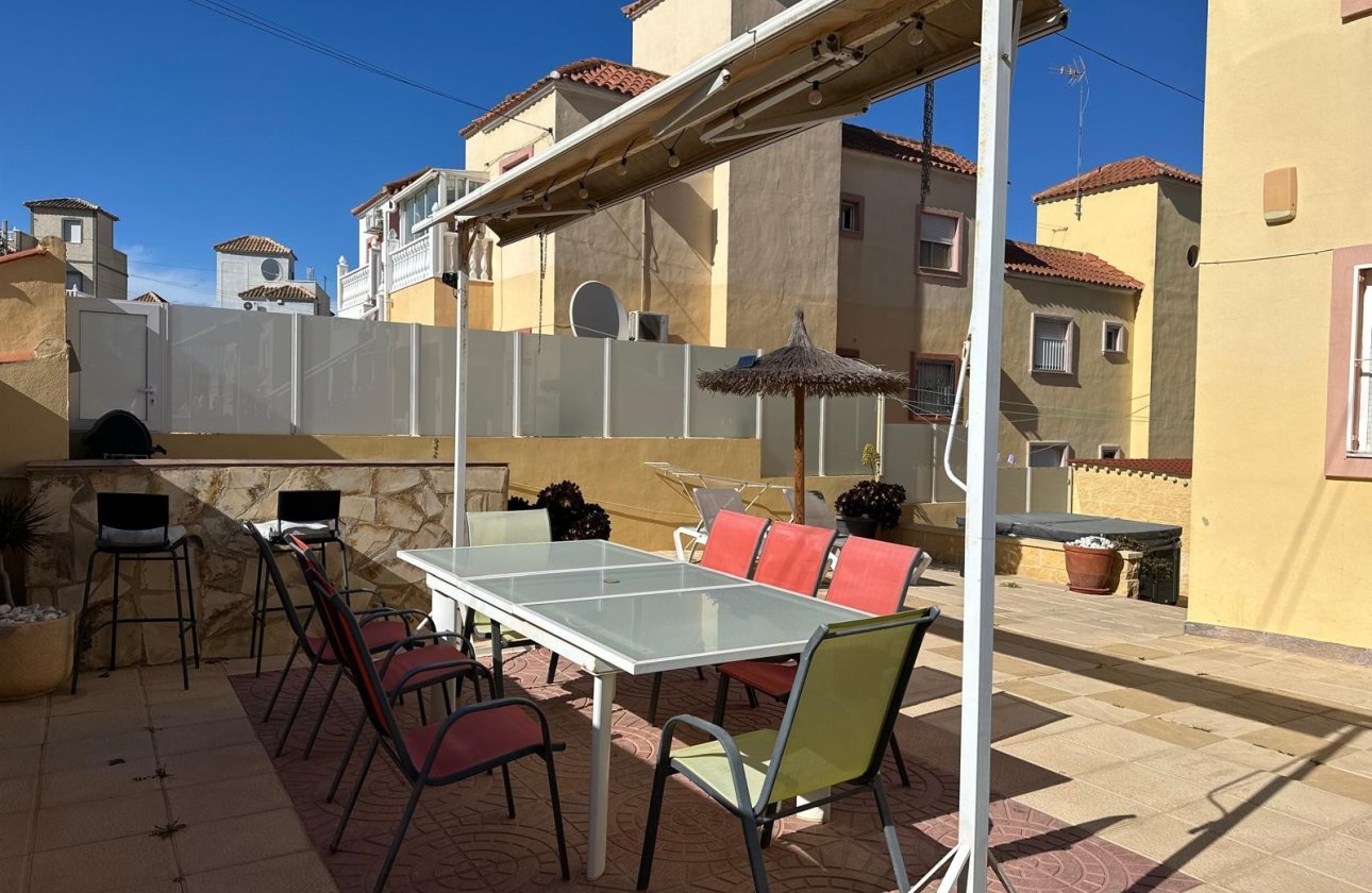 Herverkoop - Appartement -
San Miguel de Salinas - Inland