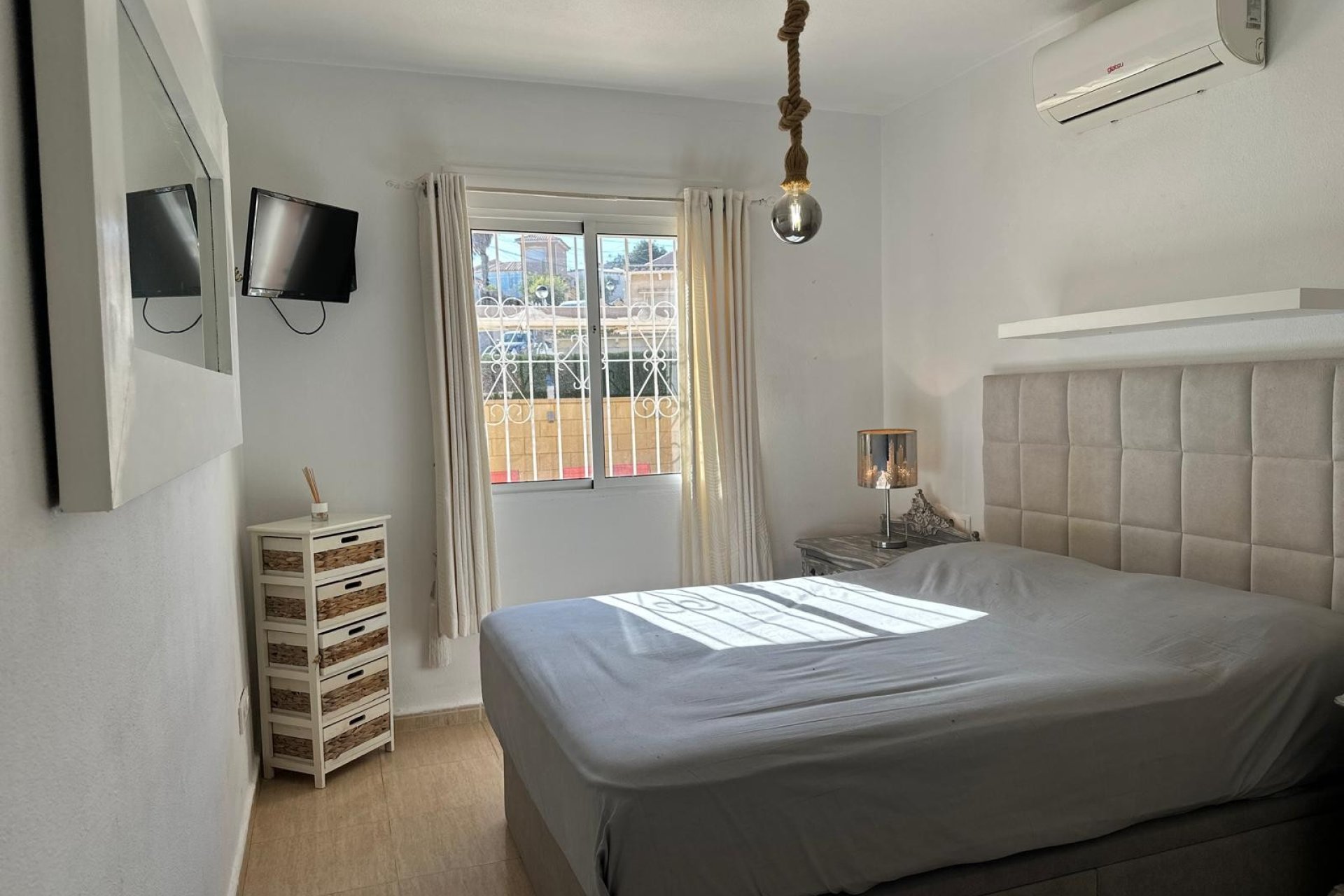 Herverkoop - Appartement -
San Miguel de Salinas - Inland