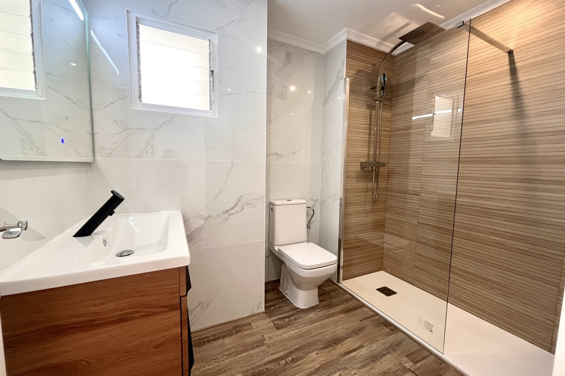 Herverkoop - Appartement -
San Miguel de Salinas - Inland