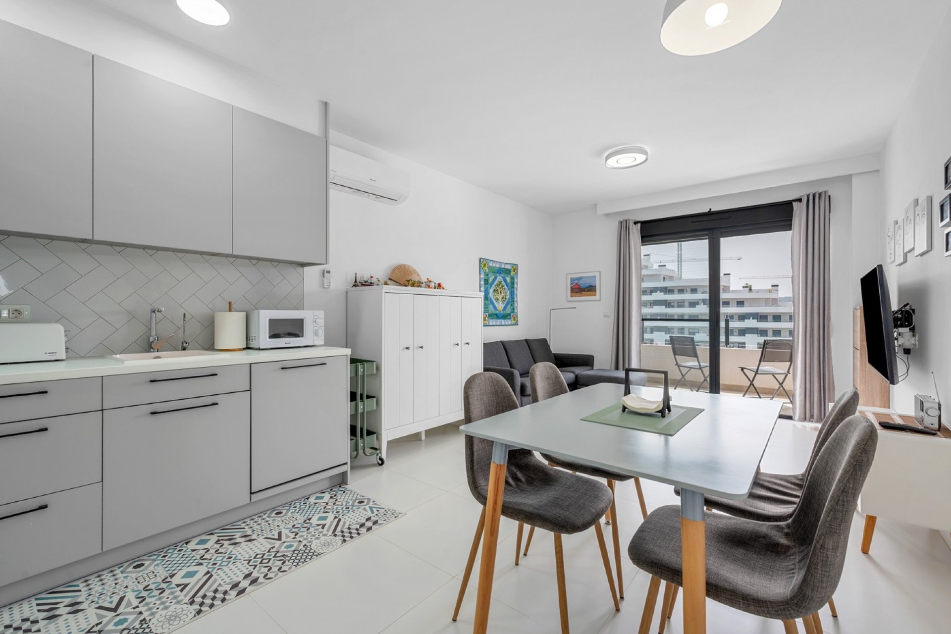 Herverkoop - Appartement -
San Miguel de Salinas - Inland