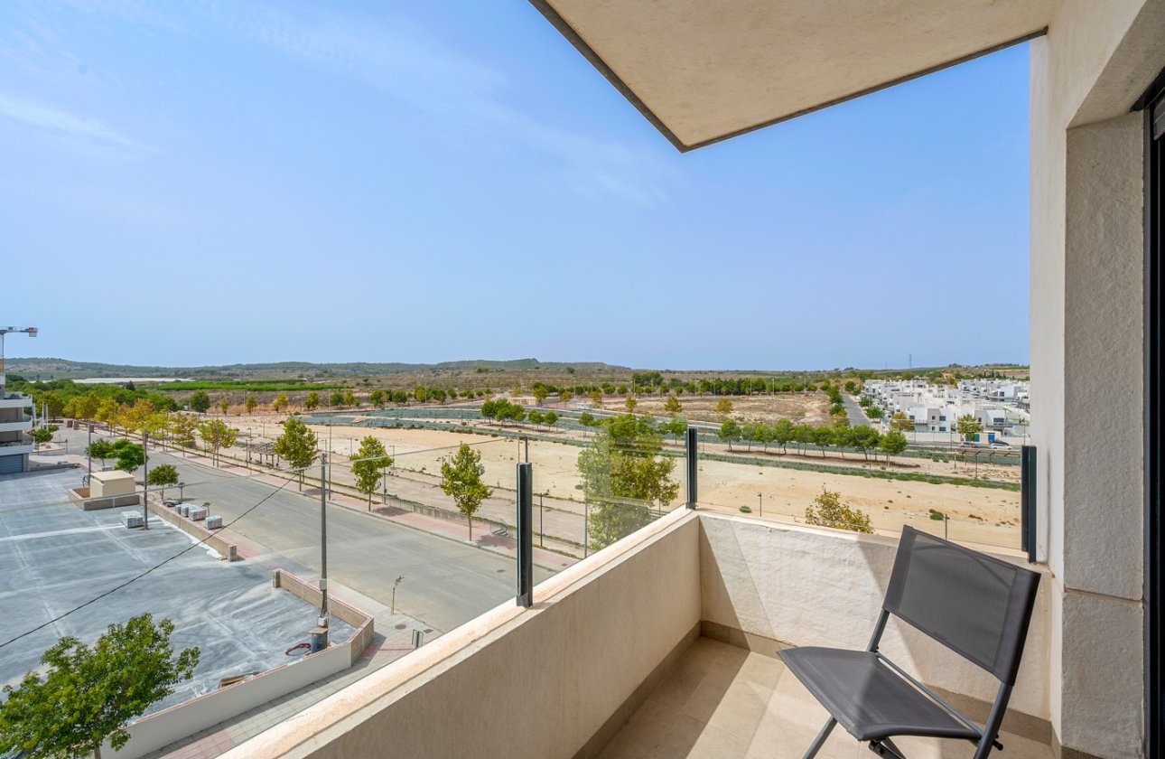 Herverkoop - Appartement -
San Miguel de Salinas - Inland
