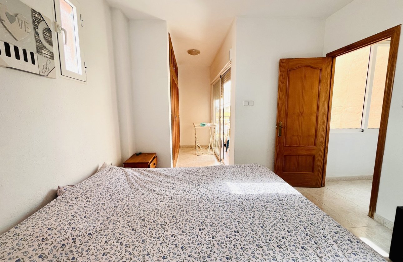 Herverkoop - Appartement -
San Miguel de Salinas - Inland