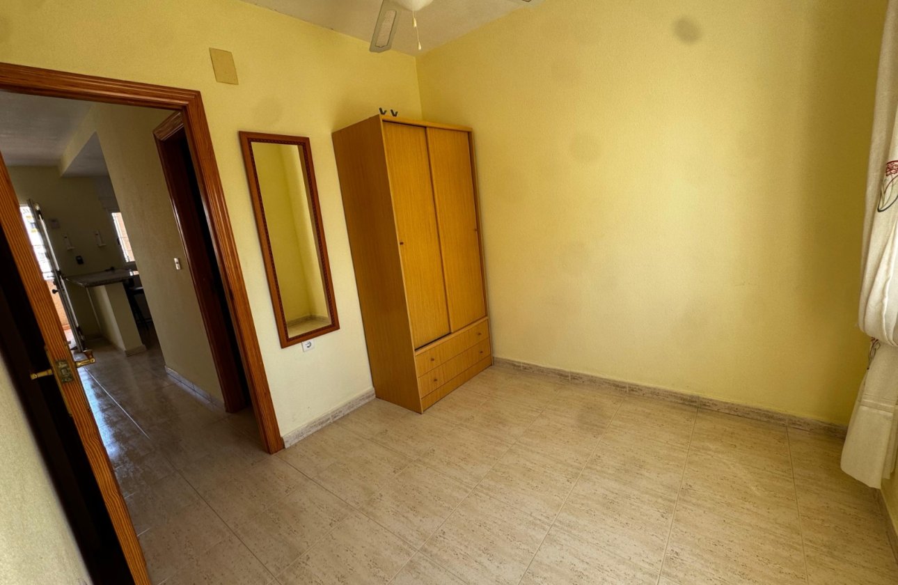 Herverkoop - Appartement -
San Miguel de Salinas - Inland