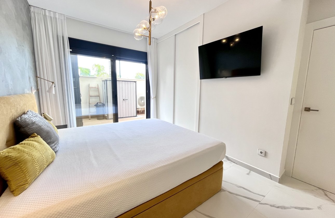 Herverkoop - Appartement -
San Miguel de Salinas - Inland