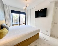 Herverkoop - Appartement -
San Miguel de Salinas - Inland