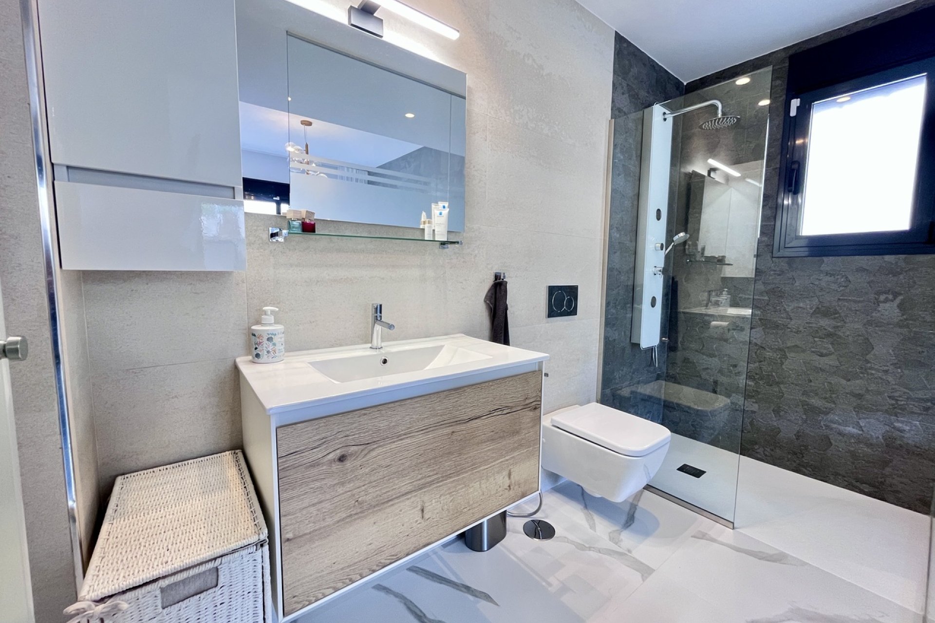 Herverkoop - Appartement -
San Miguel de Salinas - Inland