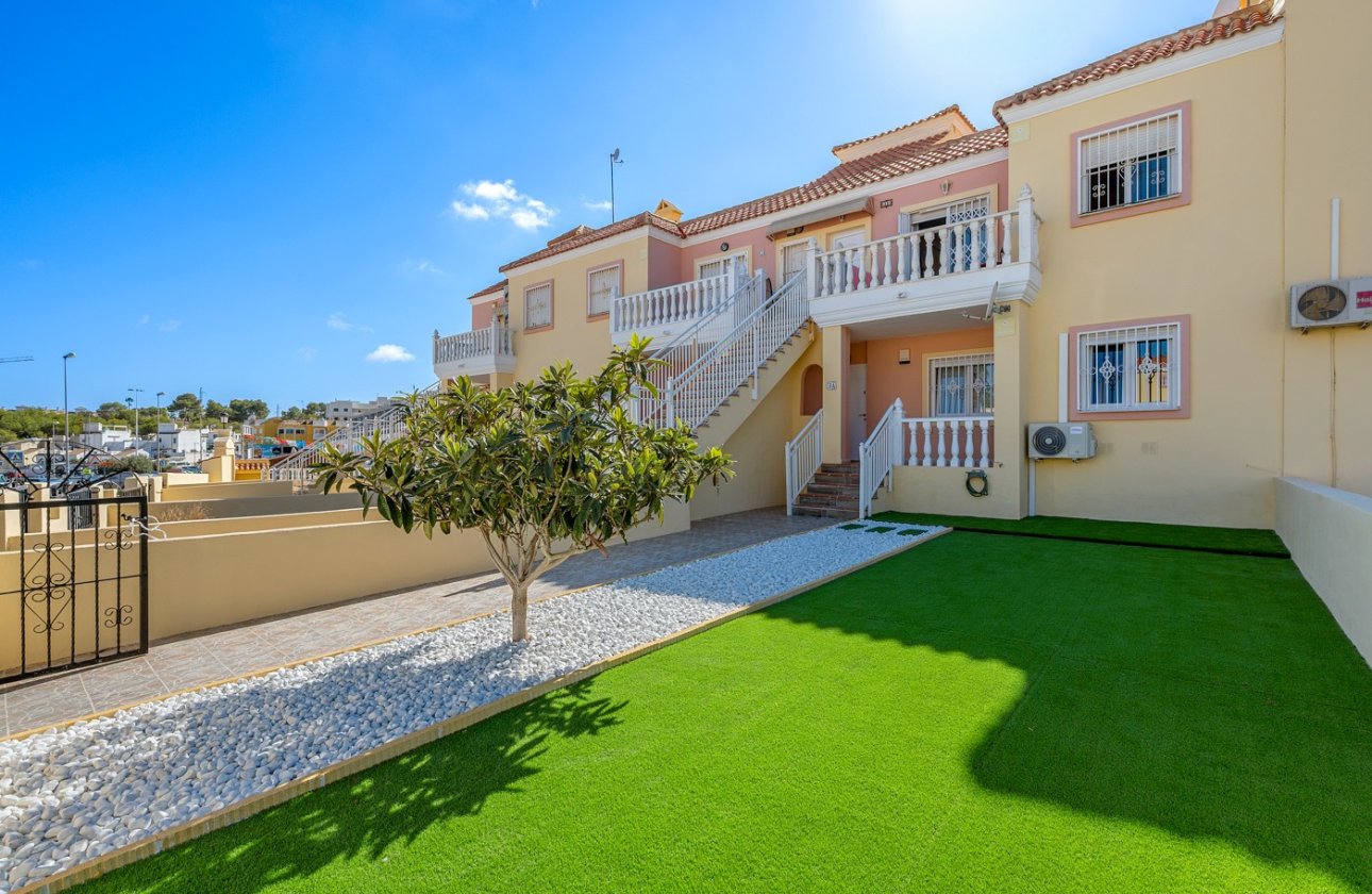 Herverkoop - Appartement -
San Miguel de Salinas - Inland