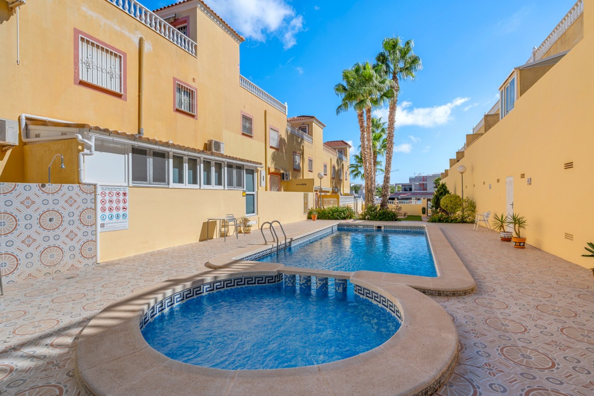Herverkoop - Appartement -
San Miguel de Salinas - Inland