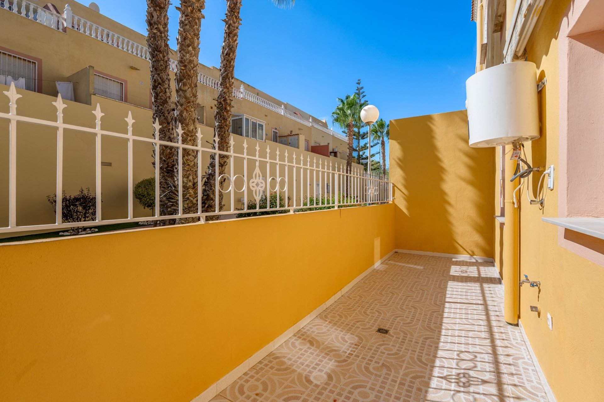 Herverkoop - Appartement -
San Miguel de Salinas - Inland