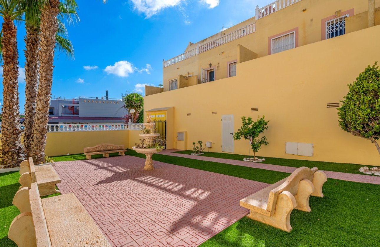 Herverkoop - Appartement -
San Miguel de Salinas - Inland