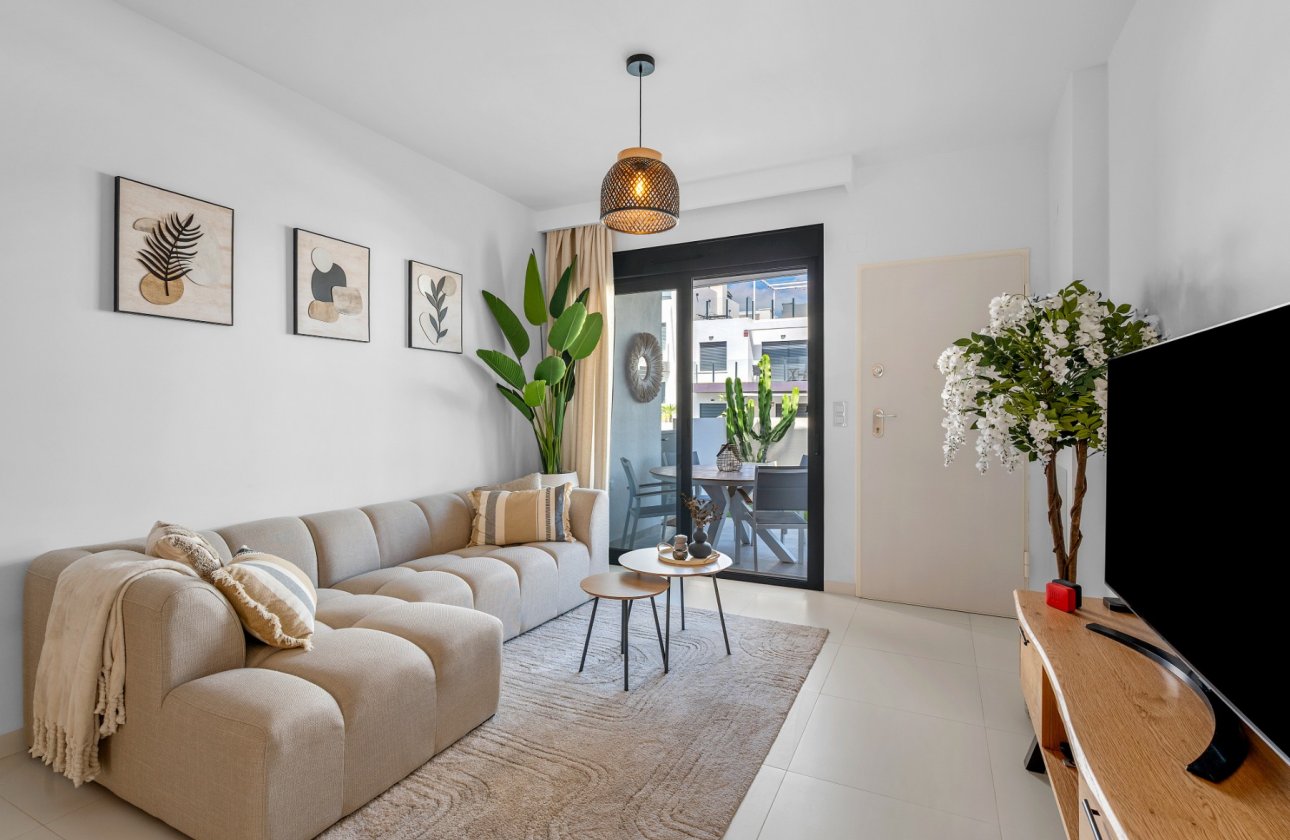 Herverkoop - Appartement -
San Miguel de Salinas - Inland