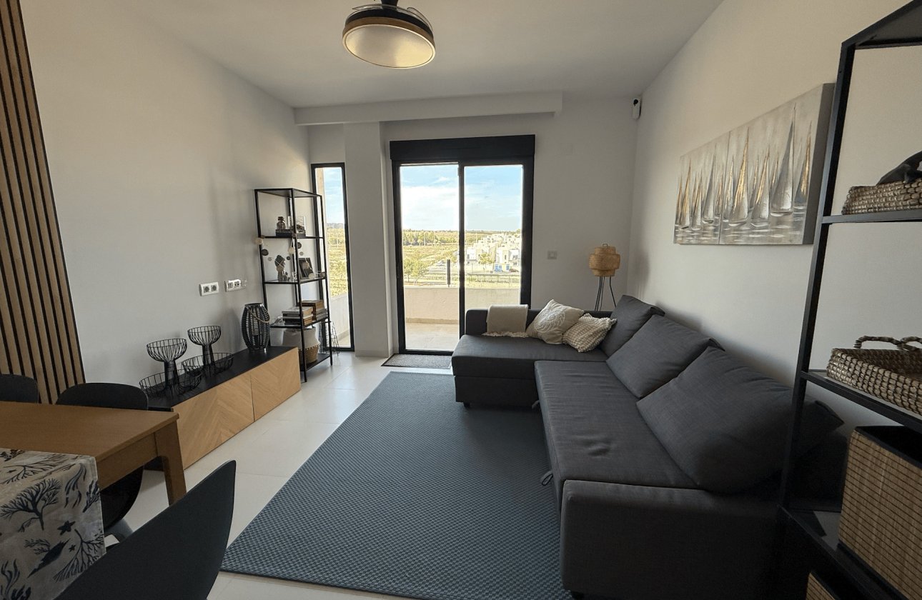 Herverkoop - Appartement -
San Miguel de Salinas - Inland