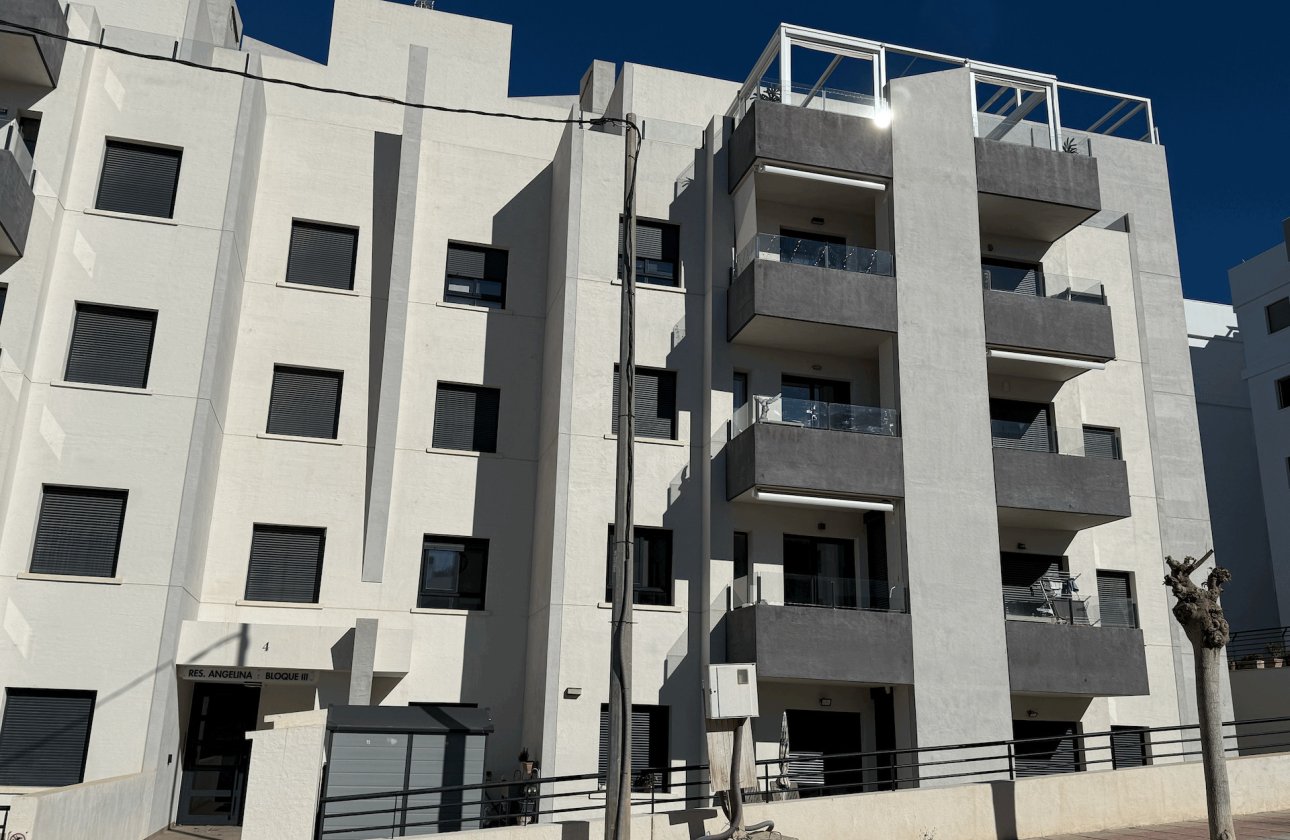 Herverkoop - Appartement -
San Miguel de Salinas - Inland