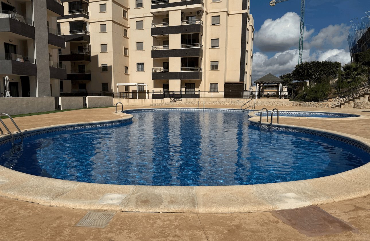 Herverkoop - Appartement -
San Miguel de Salinas - Inland