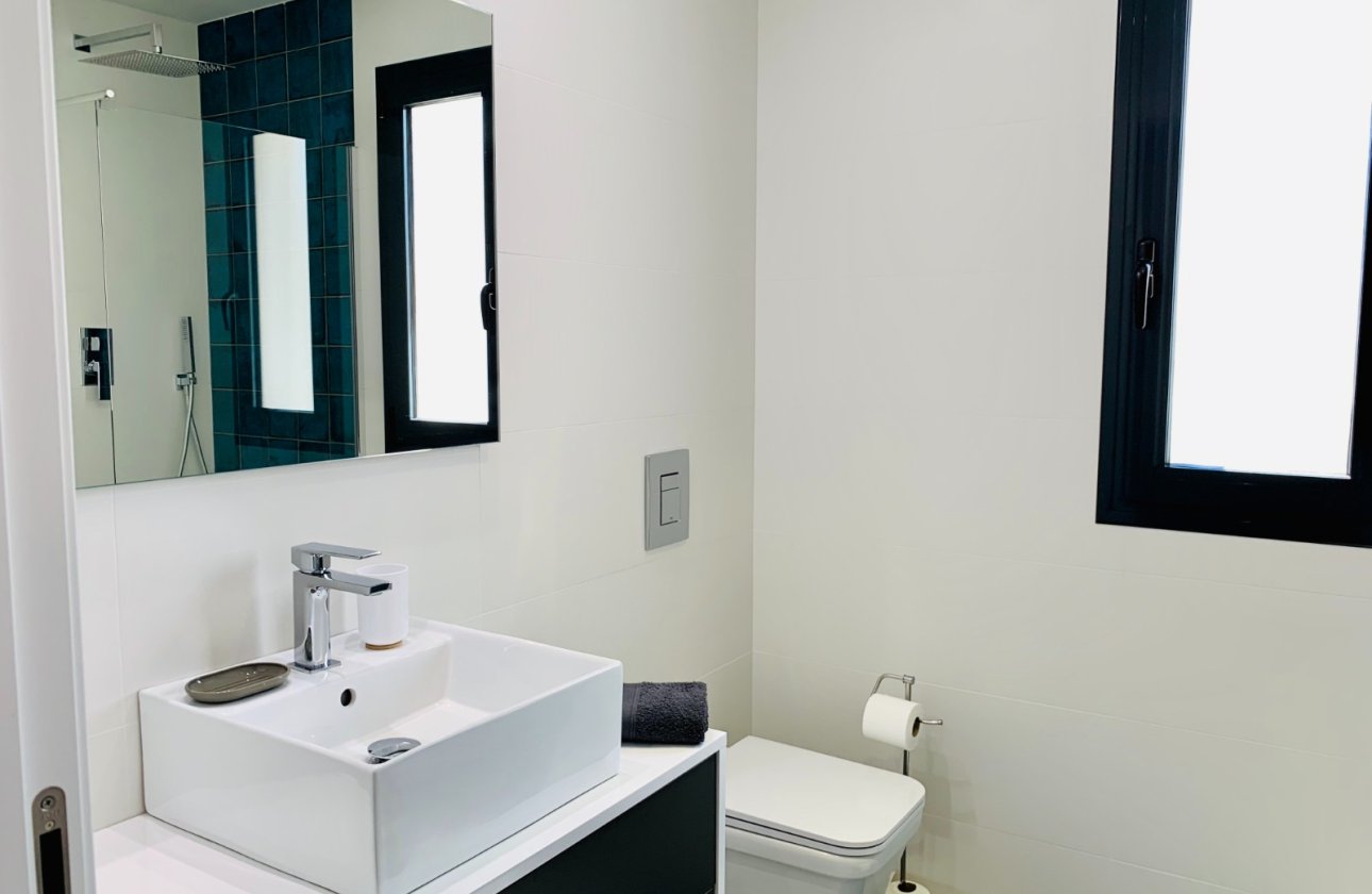 Herverkoop - Appartement -
San Miguel de Salinas - Inland