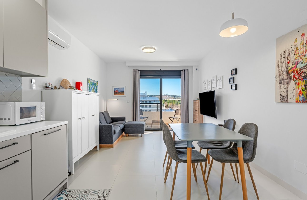 Herverkoop - Appartement -
San Miguel de Salinas - Inland