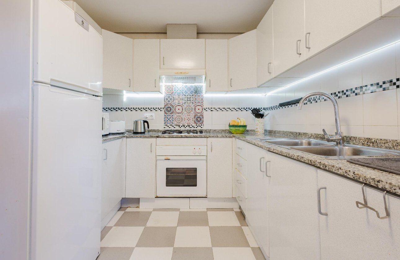 Herverkoop - Appartement -
San Miguel de Salinas - Inland