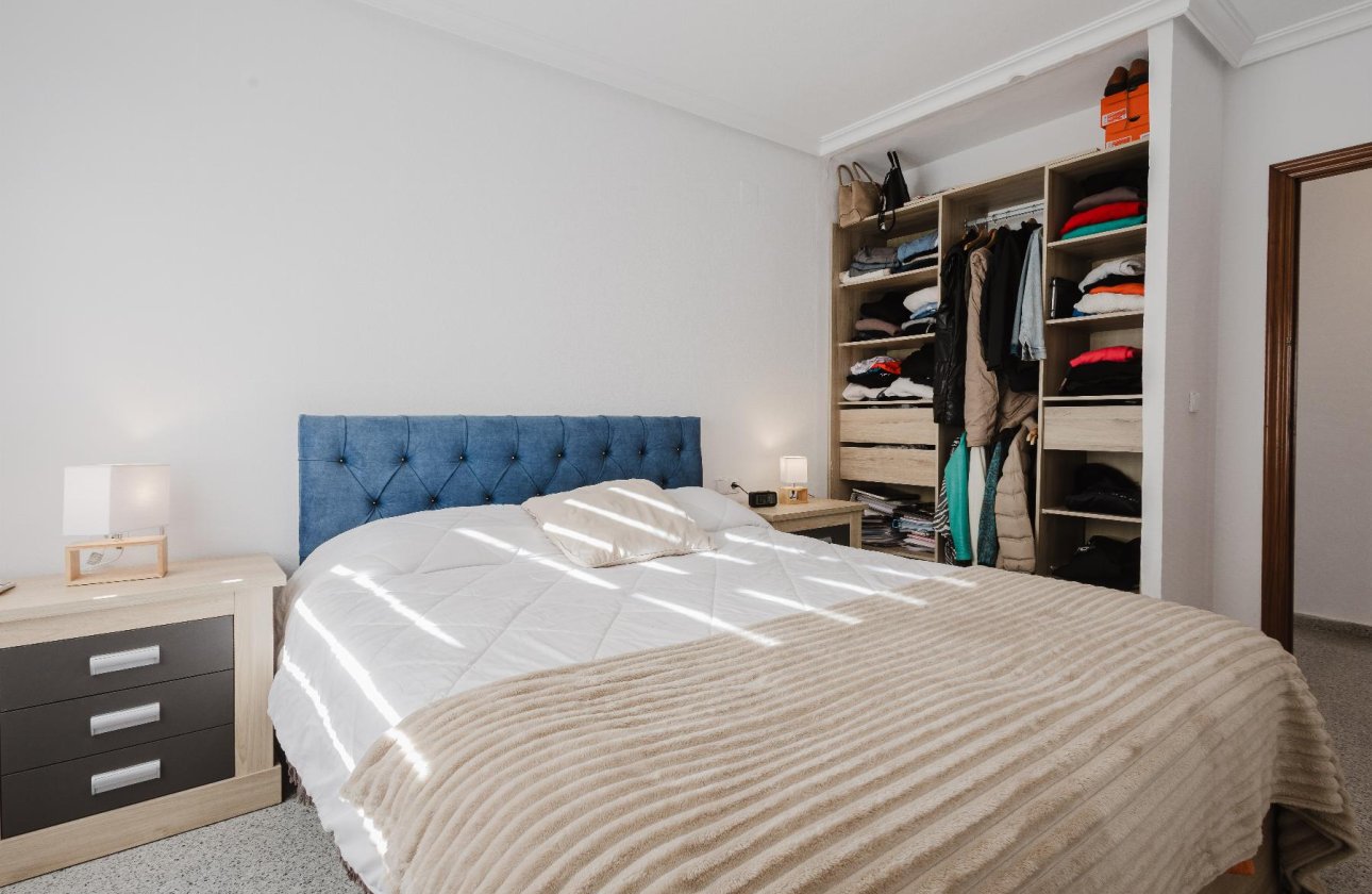 Herverkoop - Appartement -
San Miguel de Salinas - Inland