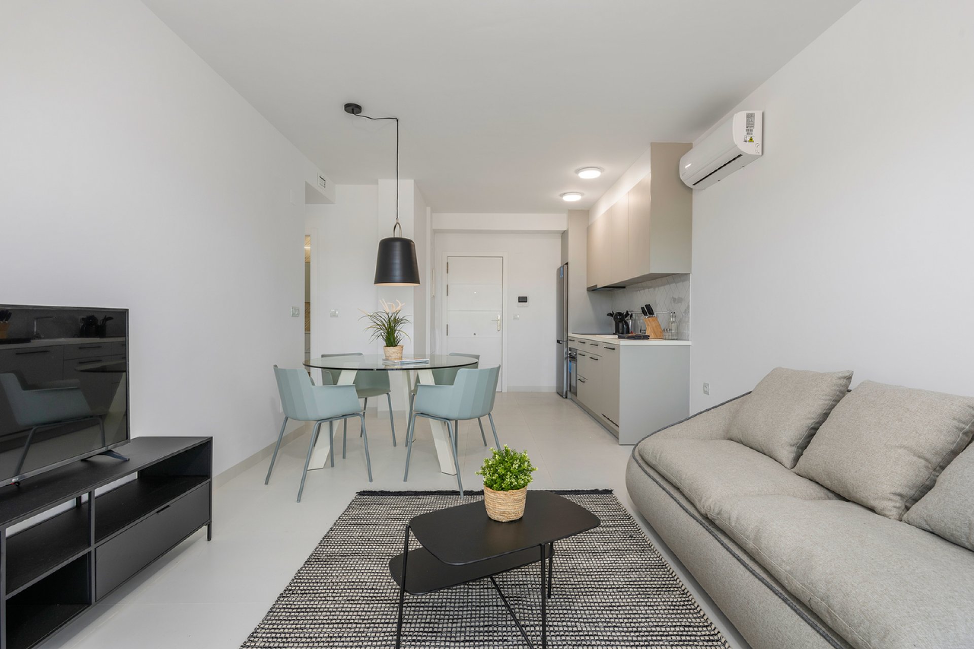 Herverkoop - Appartement -
San Miguel de Salinas - Inland