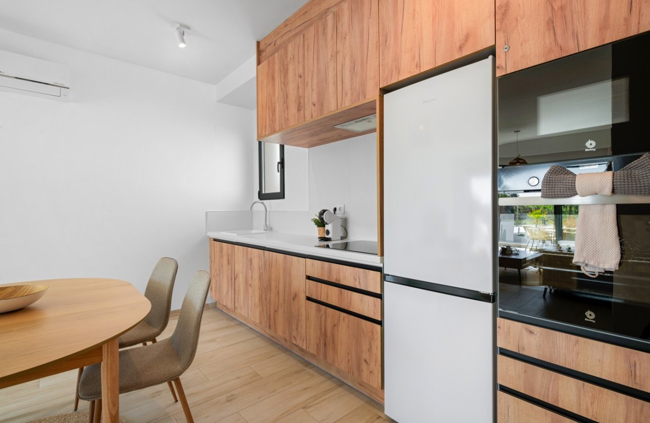 Herverkoop - Appartement -
San Miguel de Salinas - Inland