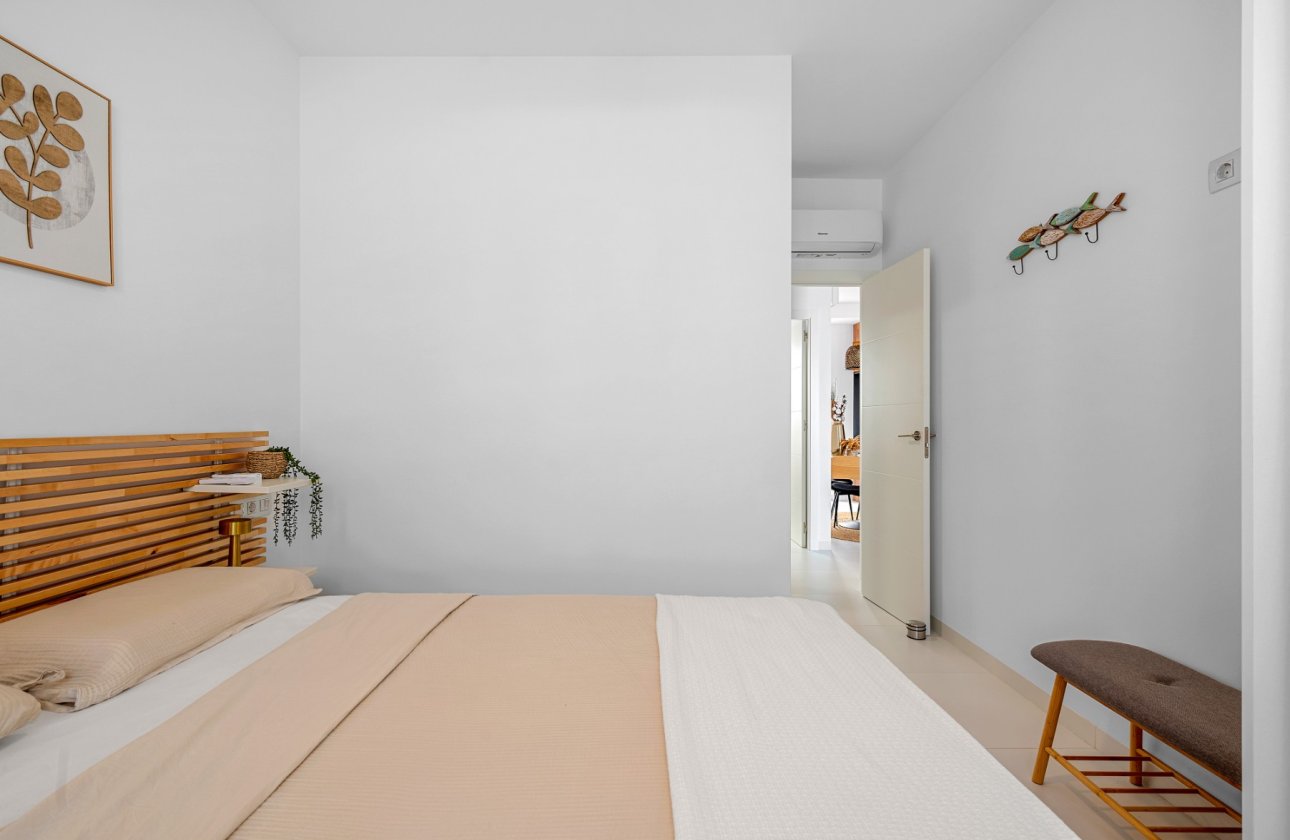 Herverkoop - Appartement -
San Miguel de Salinas - Inland