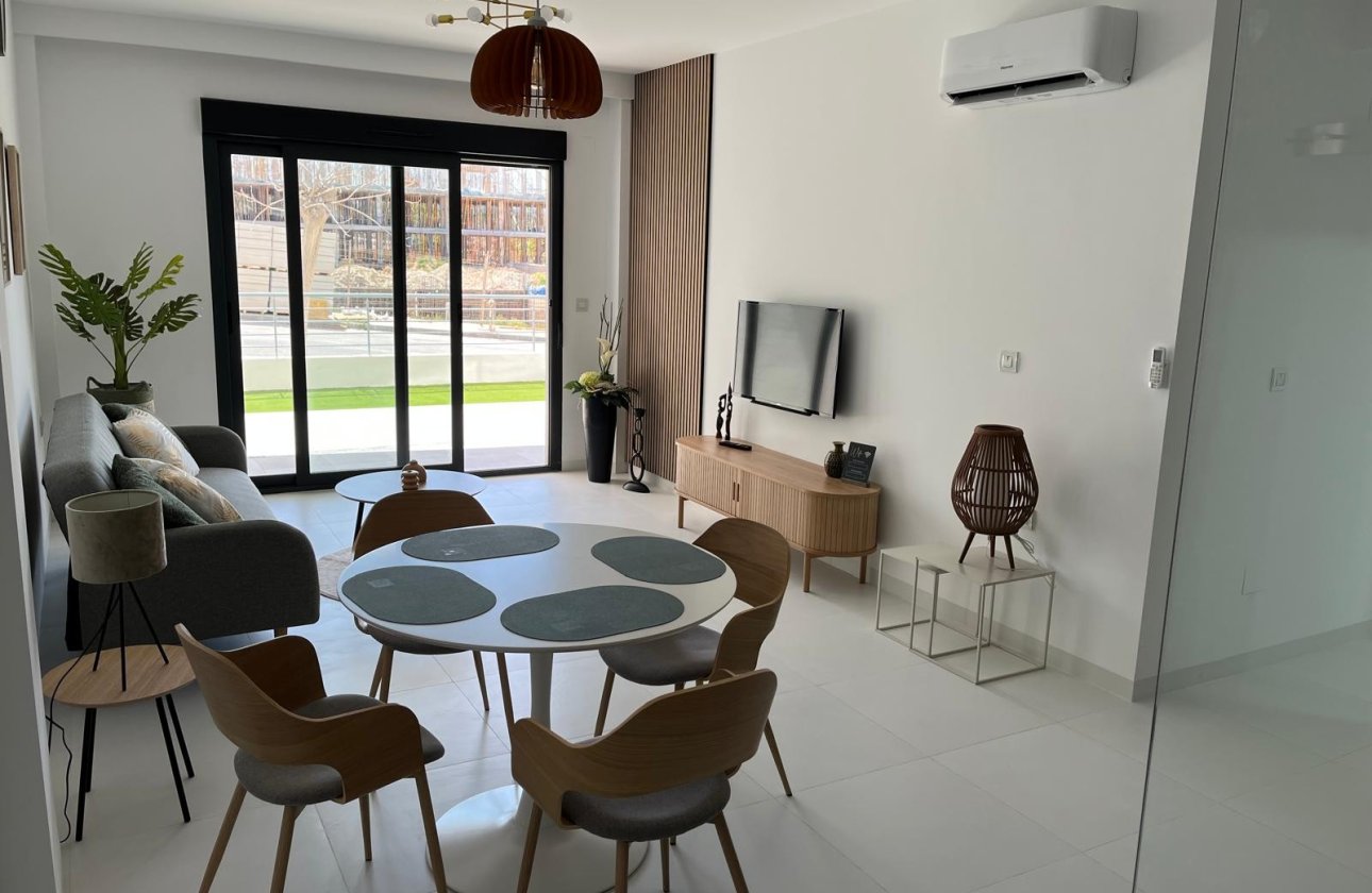 Herverkoop - Appartement -
San Miguel de Salinas - Inland