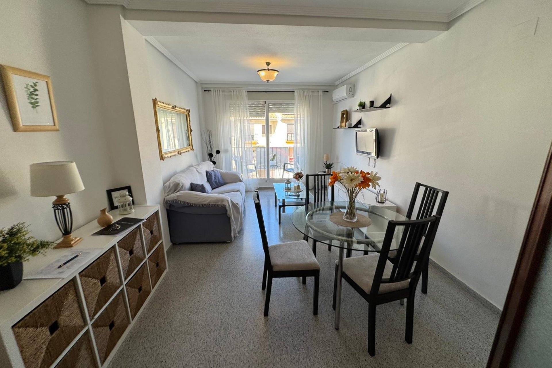Herverkoop - Appartement -
San Miguel de Salinas - Inland