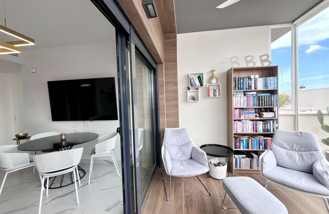 Herverkoop - Appartement -
San Miguel de Salinas - Inland