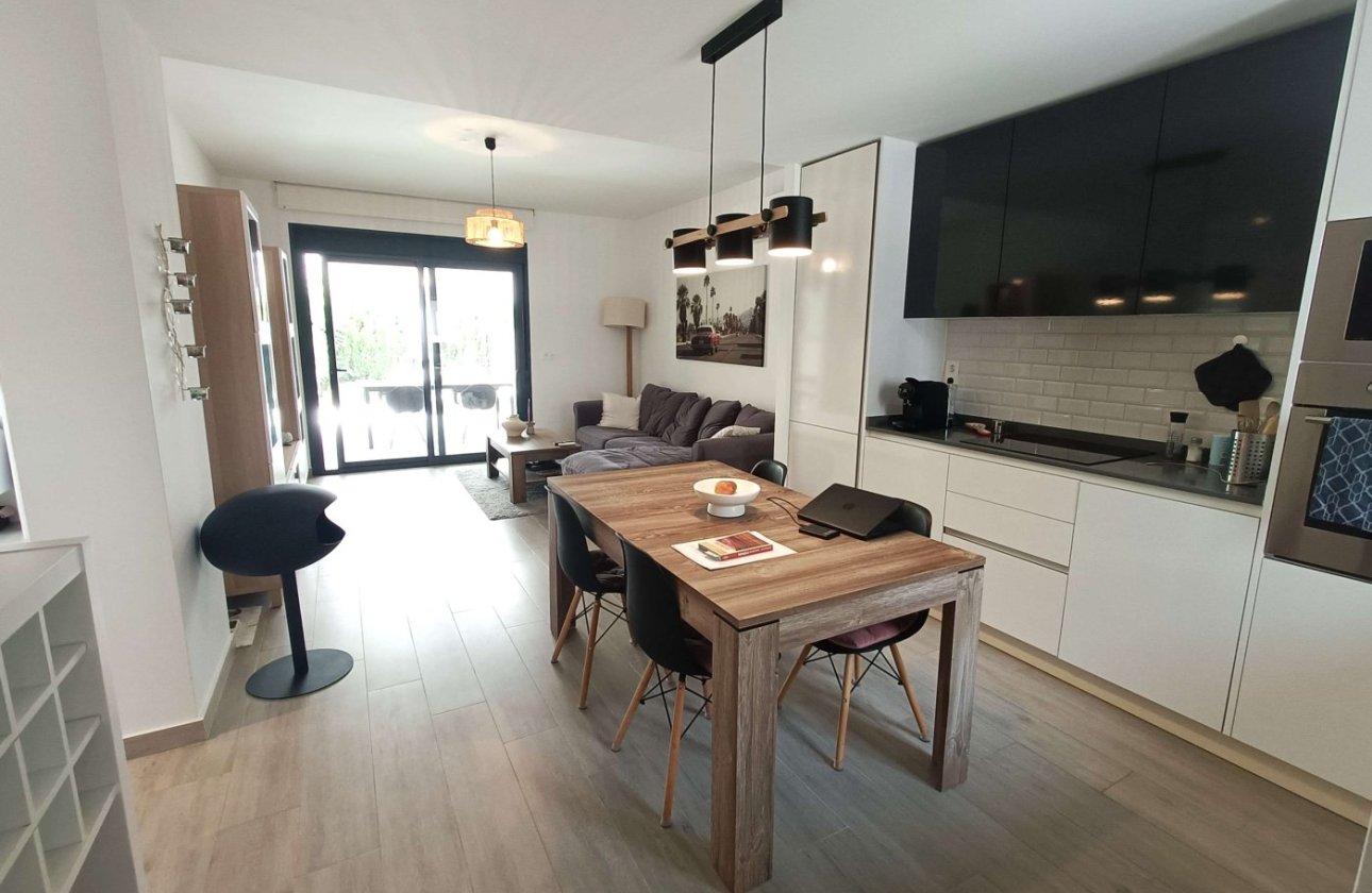 Herverkoop - Appartement -
San Miguel de Salinas - Inland