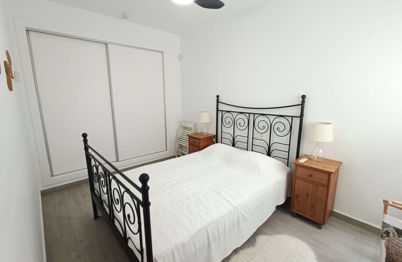 Herverkoop - Appartement -
San Miguel de Salinas - Inland