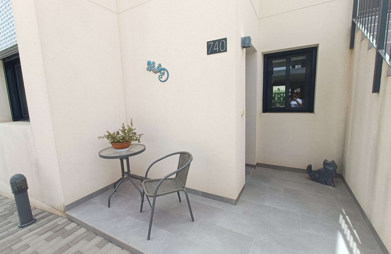 Herverkoop - Appartement -
San Miguel de Salinas - Inland