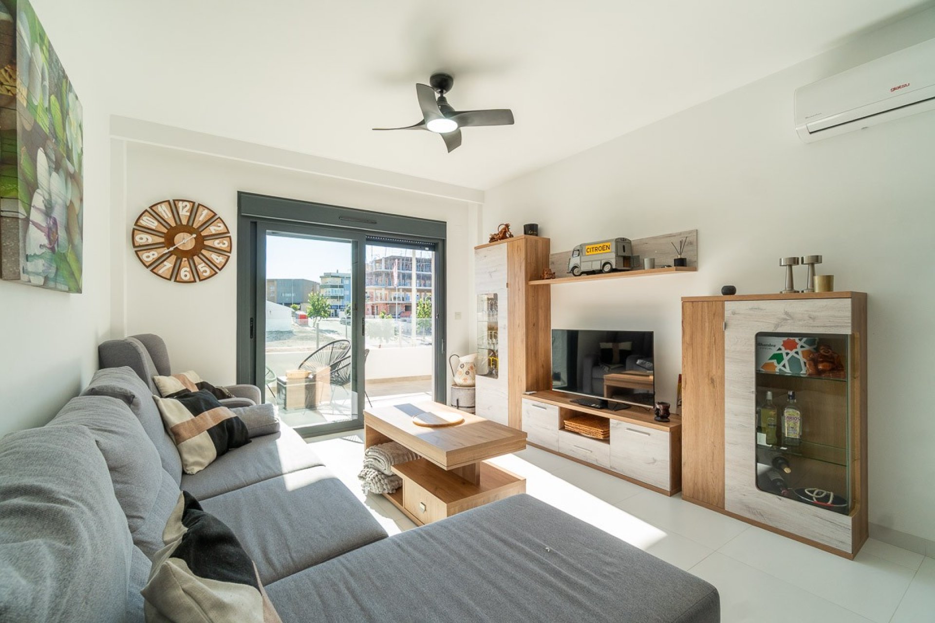Herverkoop - Appartement -
San Miguel de Salinas - Inland