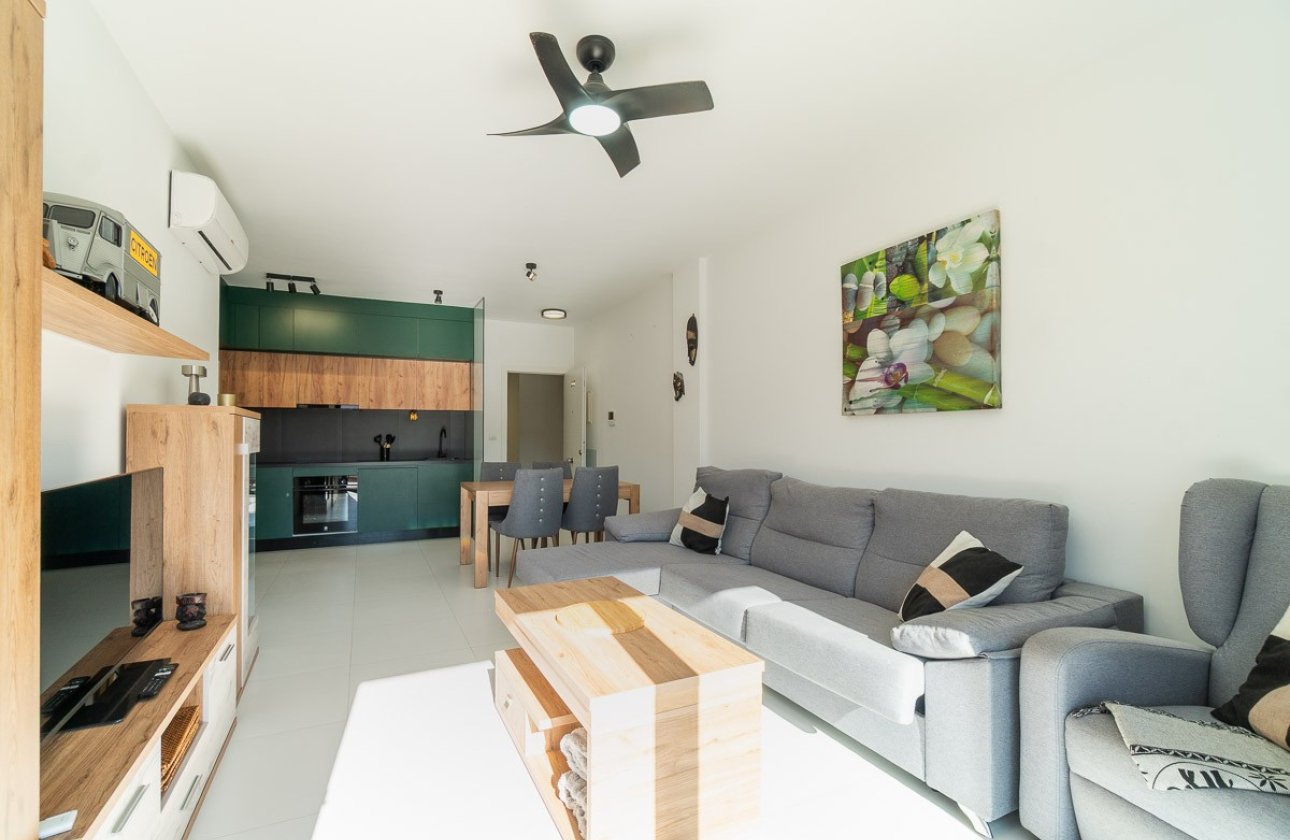 Herverkoop - Appartement -
San Miguel de Salinas - Inland