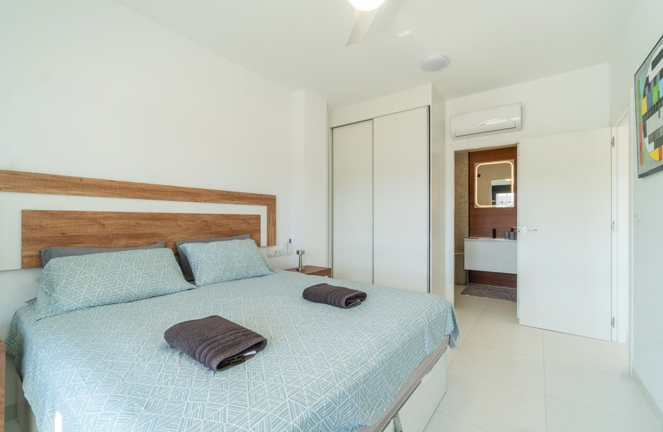 Herverkoop - Appartement -
San Miguel de Salinas - Inland