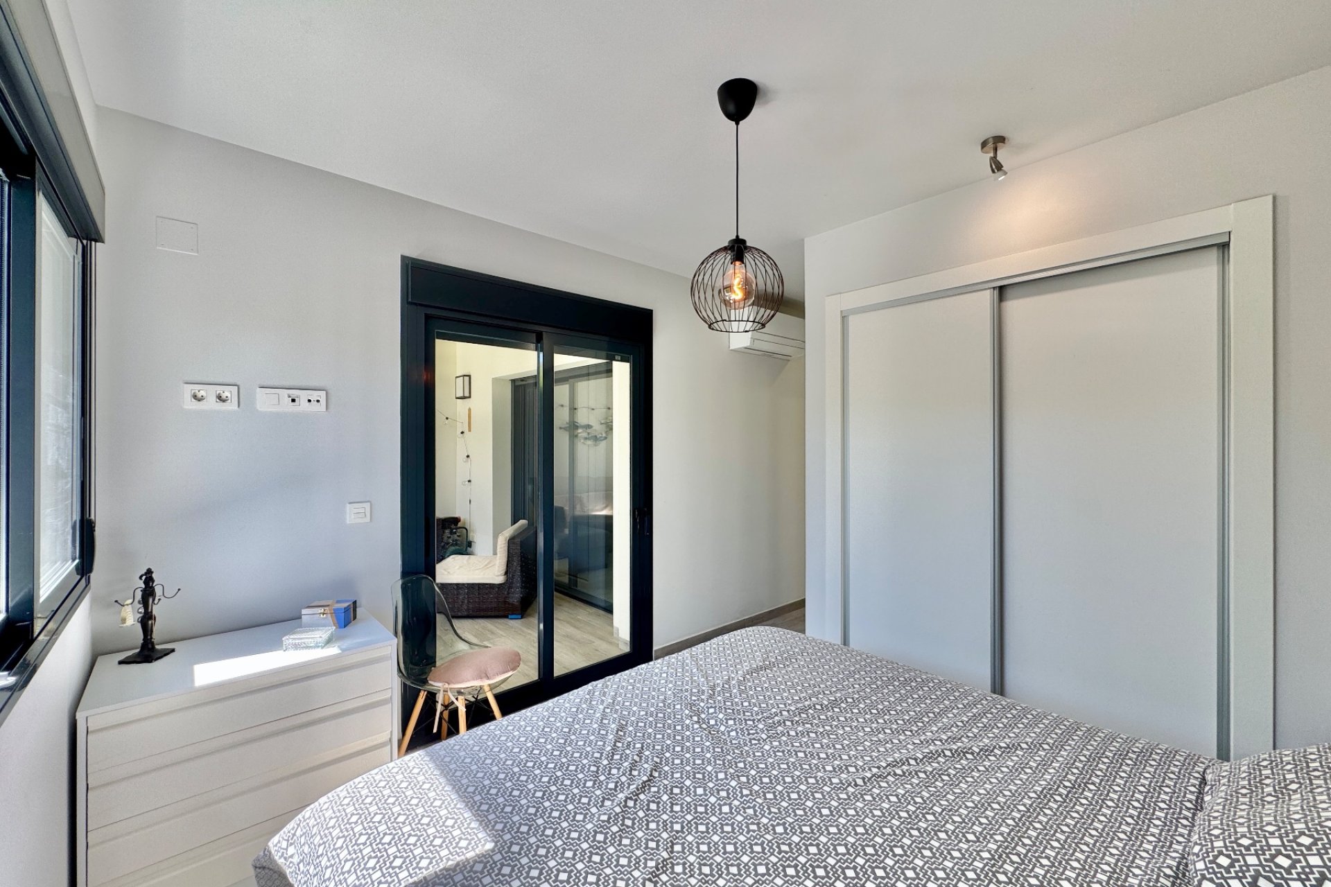 Herverkoop - Appartement -
San Miguel de Salinas - Inland