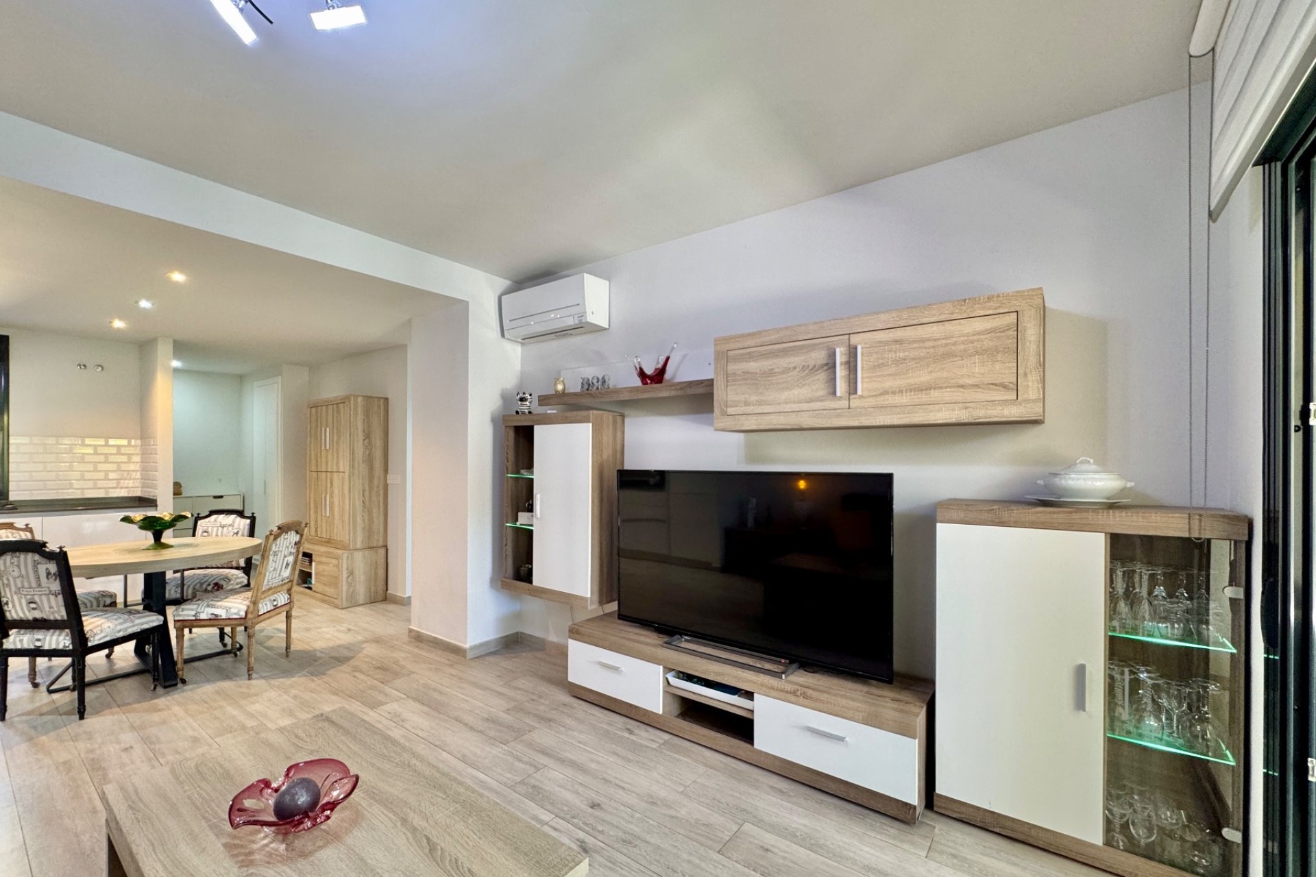 Herverkoop - Appartement -
San Miguel de Salinas - Inland