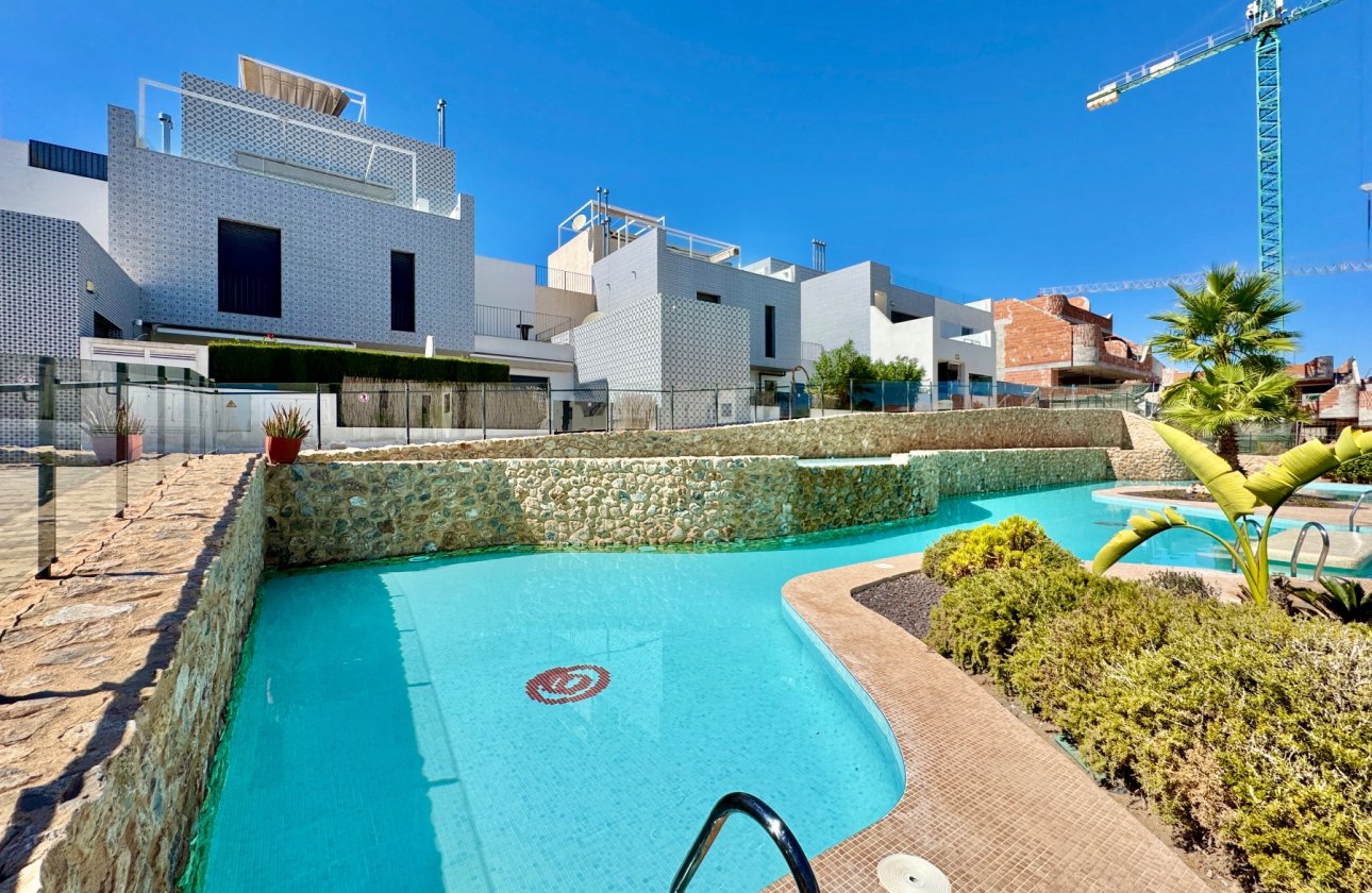 Herverkoop - Appartement -
San Miguel de Salinas - Inland