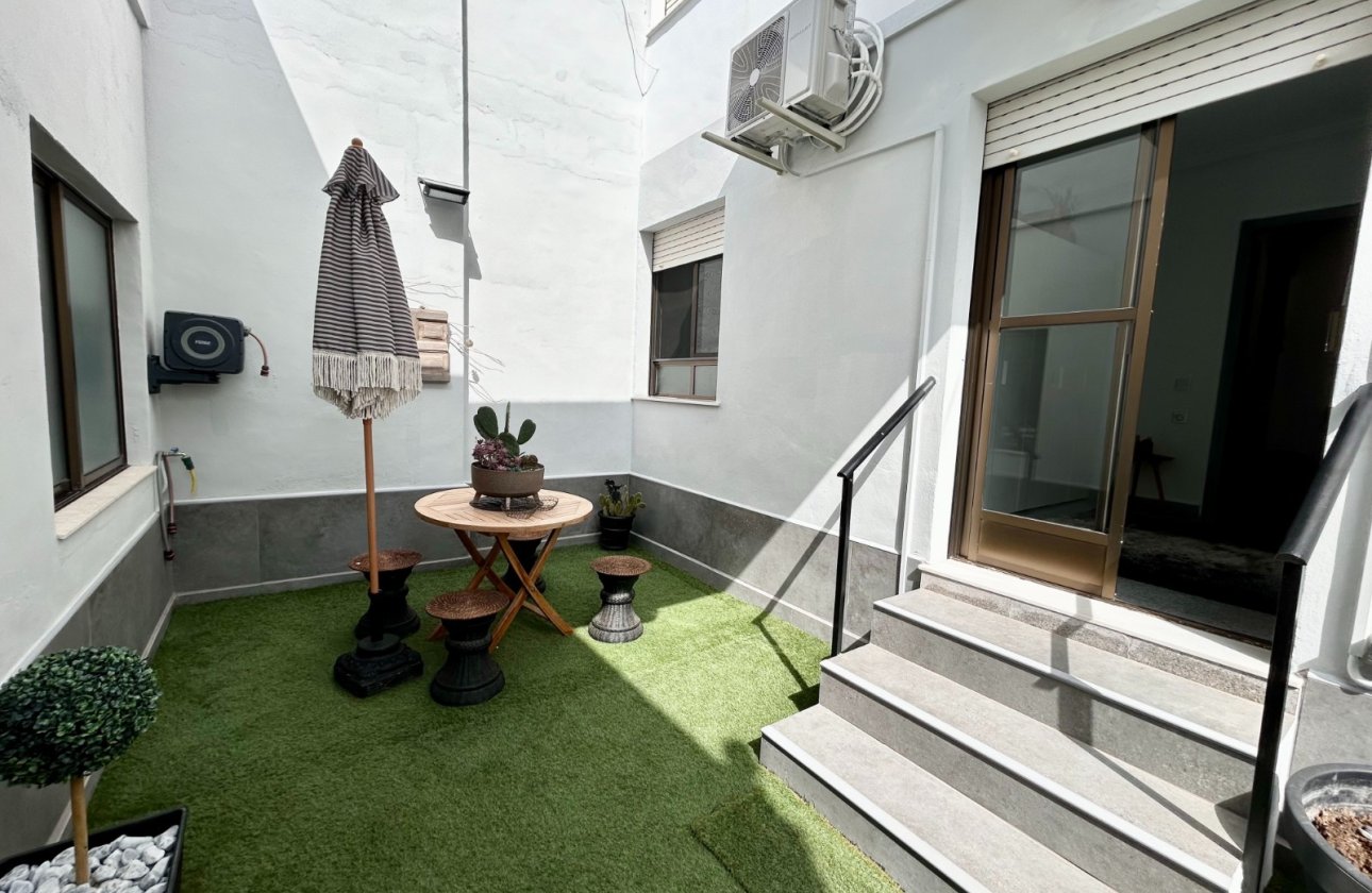Herverkoop - Appartement -
Torremendo - Costa Blanca