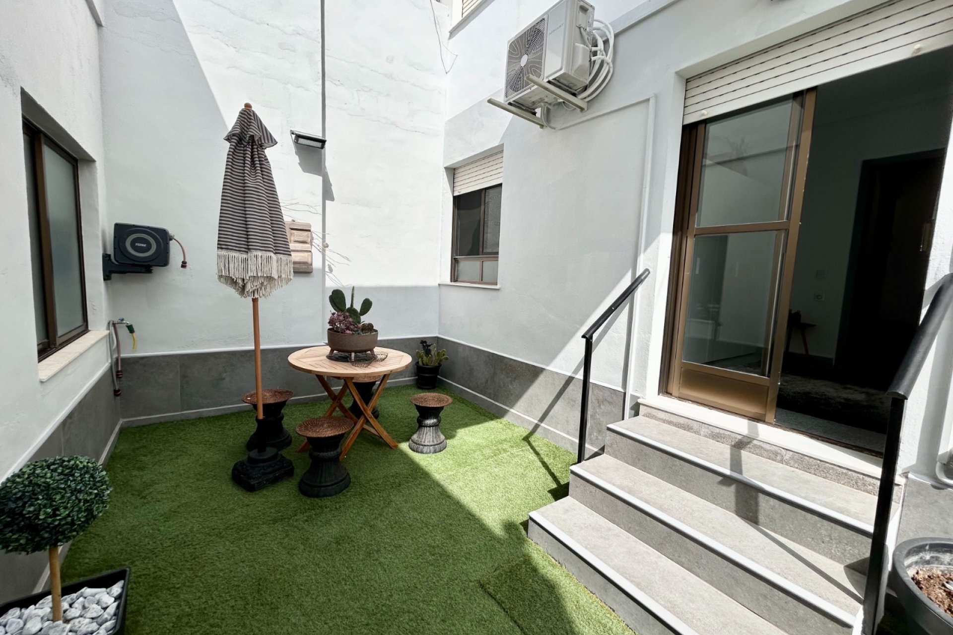 Herverkoop - Appartement -
Torremendo - Costa Blanca