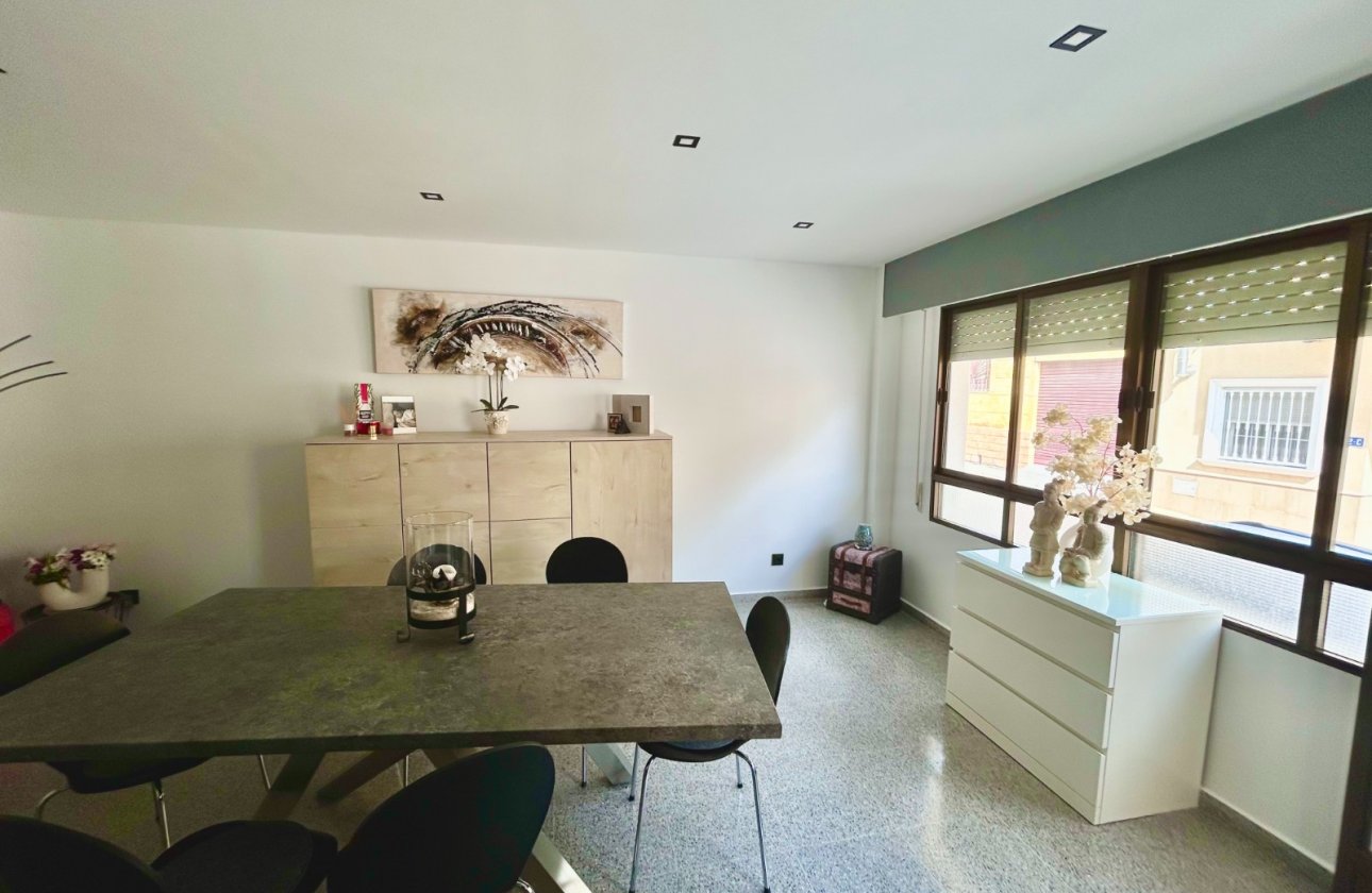 Herverkoop - Appartement -
Torremendo - Costa Blanca