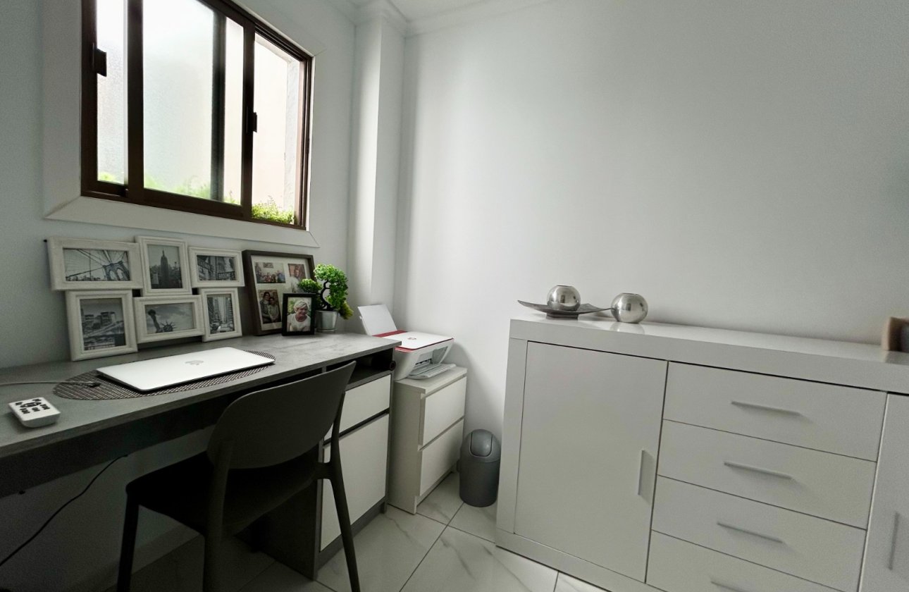 Herverkoop - Appartement -
Torremendo - Costa Blanca