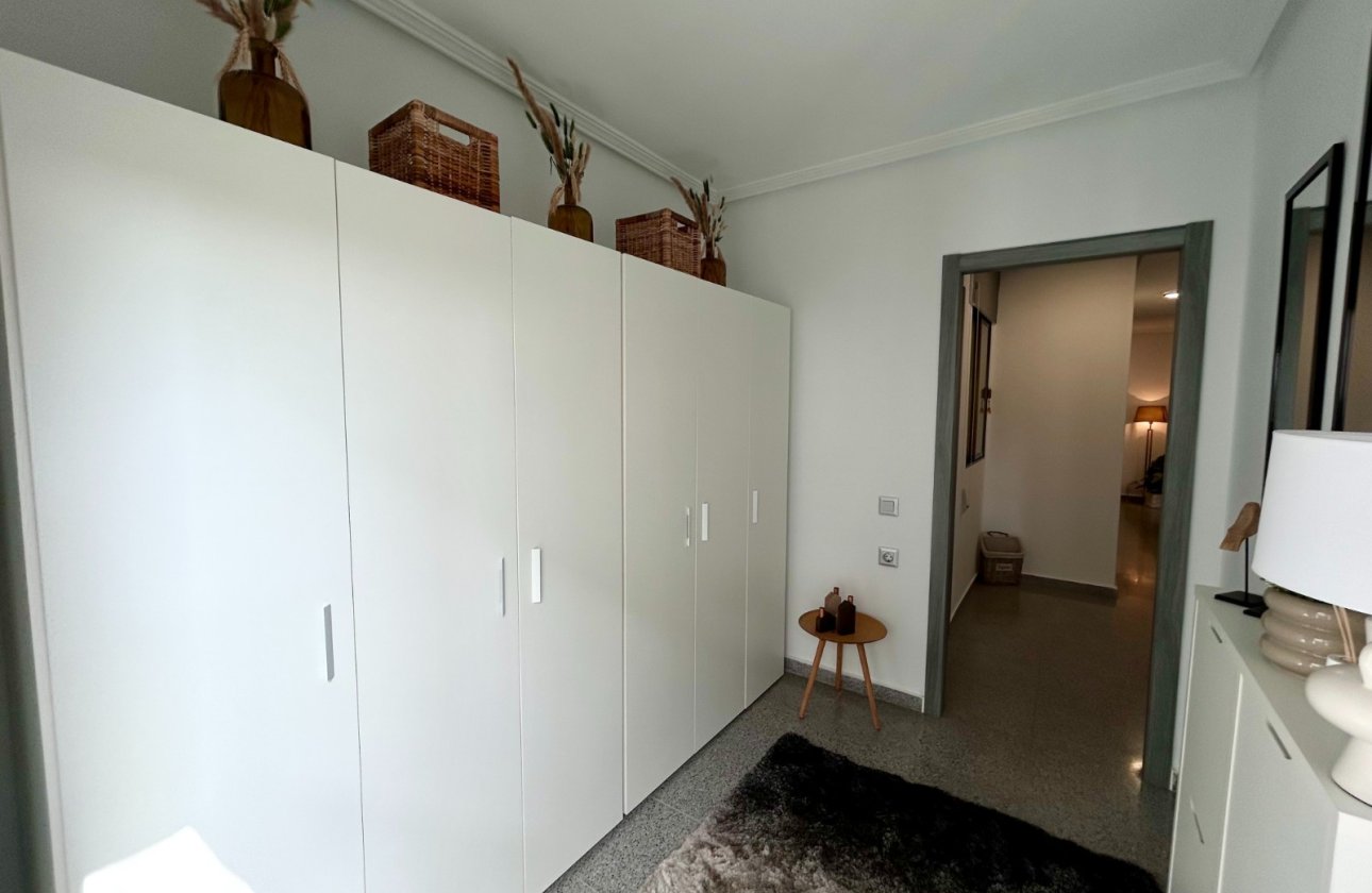 Herverkoop - Appartement -
Torremendo - Costa Blanca