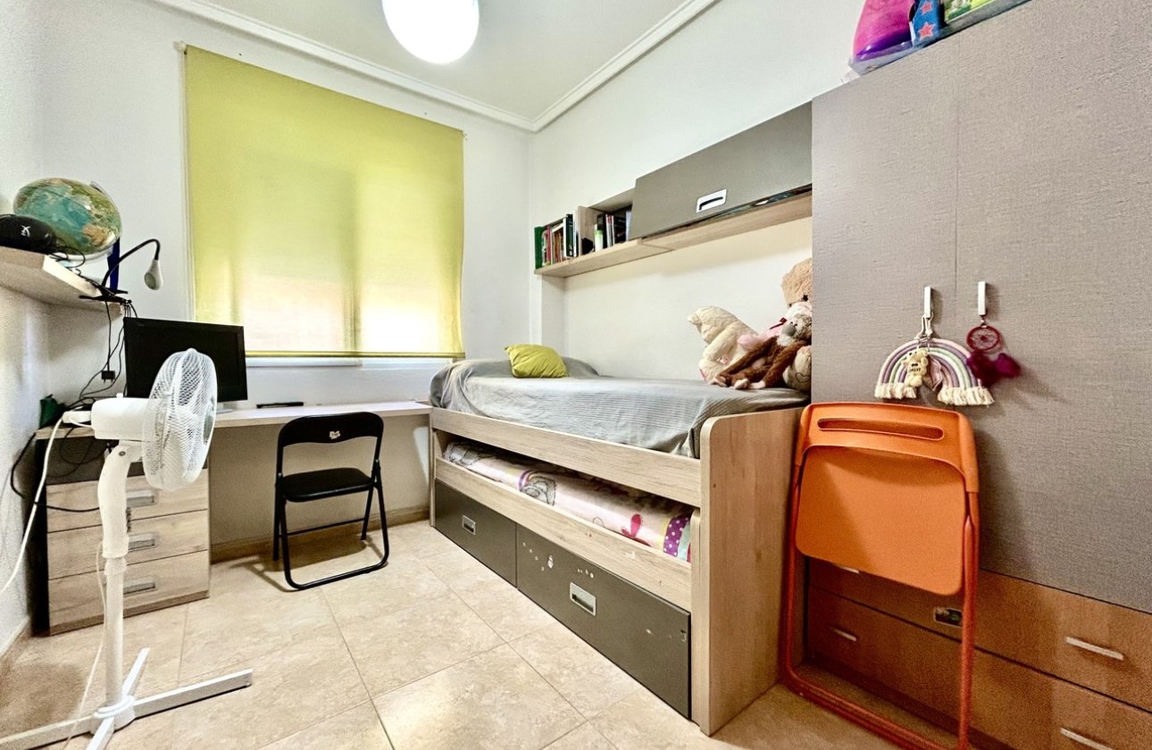Herverkoop - Appartement -
Torremendo - Costa Blanca