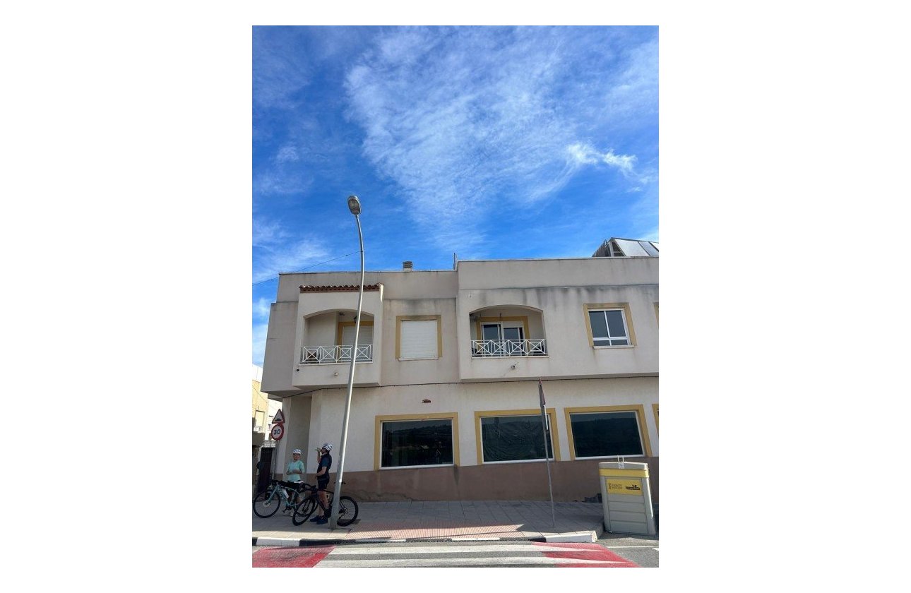 Herverkoop - Appartement -
Torremendo - Costa Blanca
