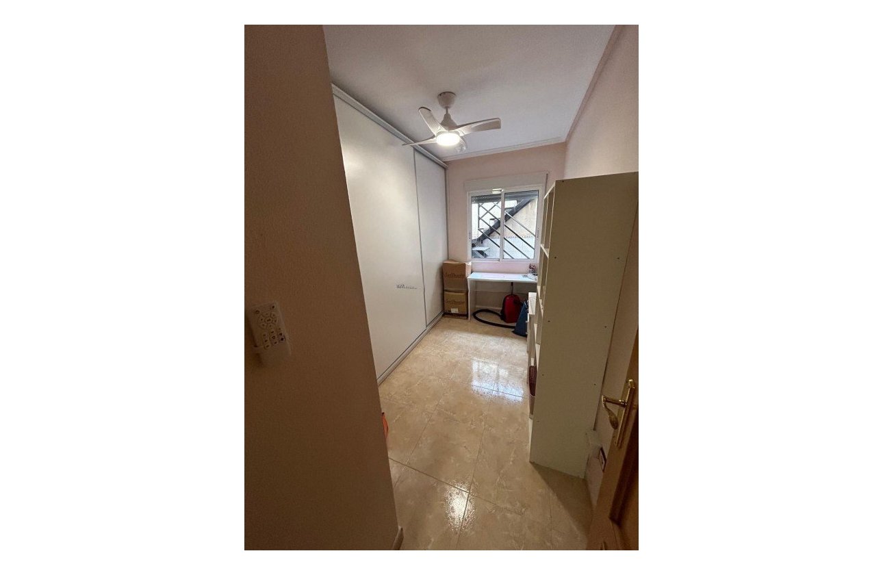 Herverkoop - Appartement -
Torremendo - Costa Blanca