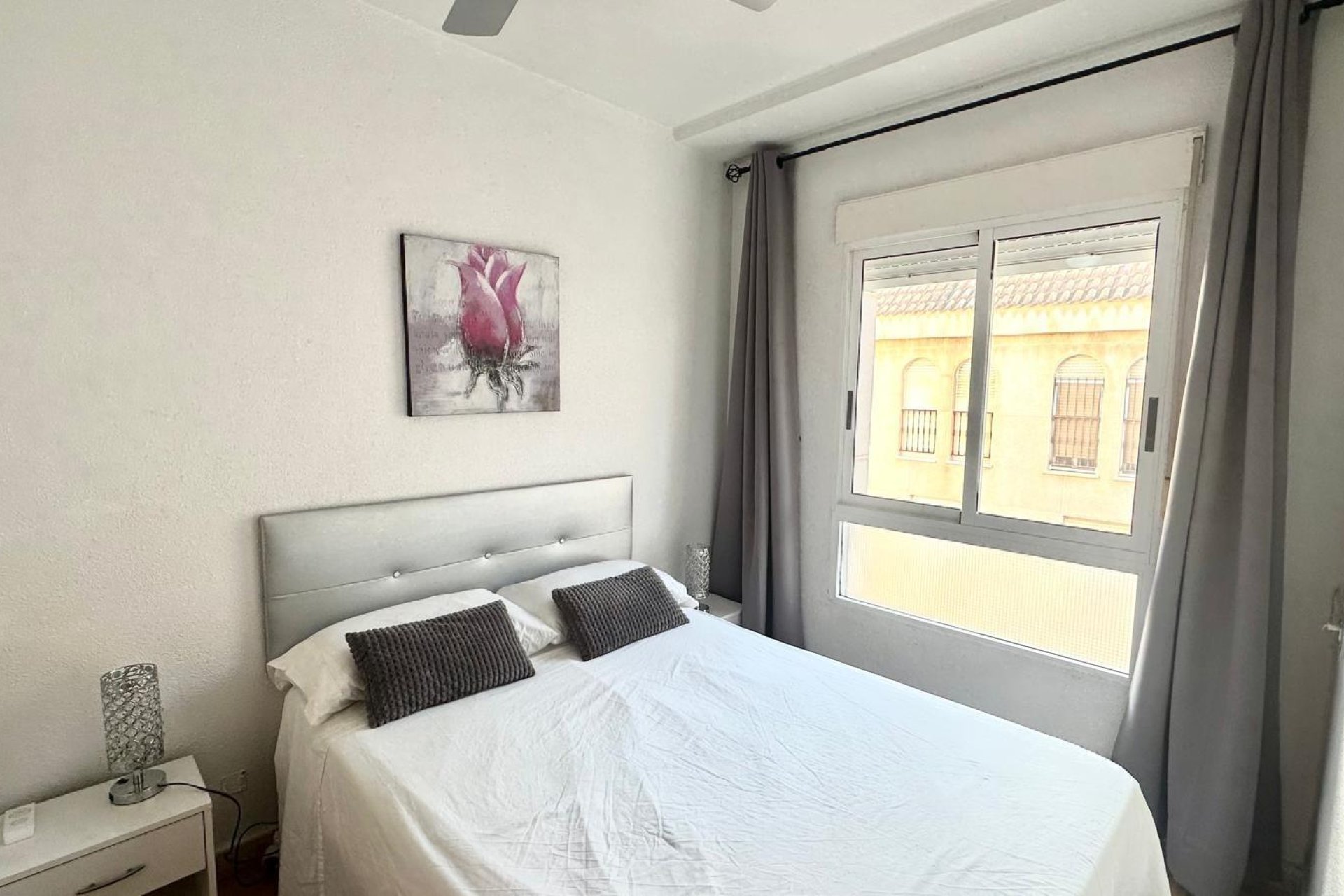 Herverkoop - Appartement -
Torrevieja - Acequion