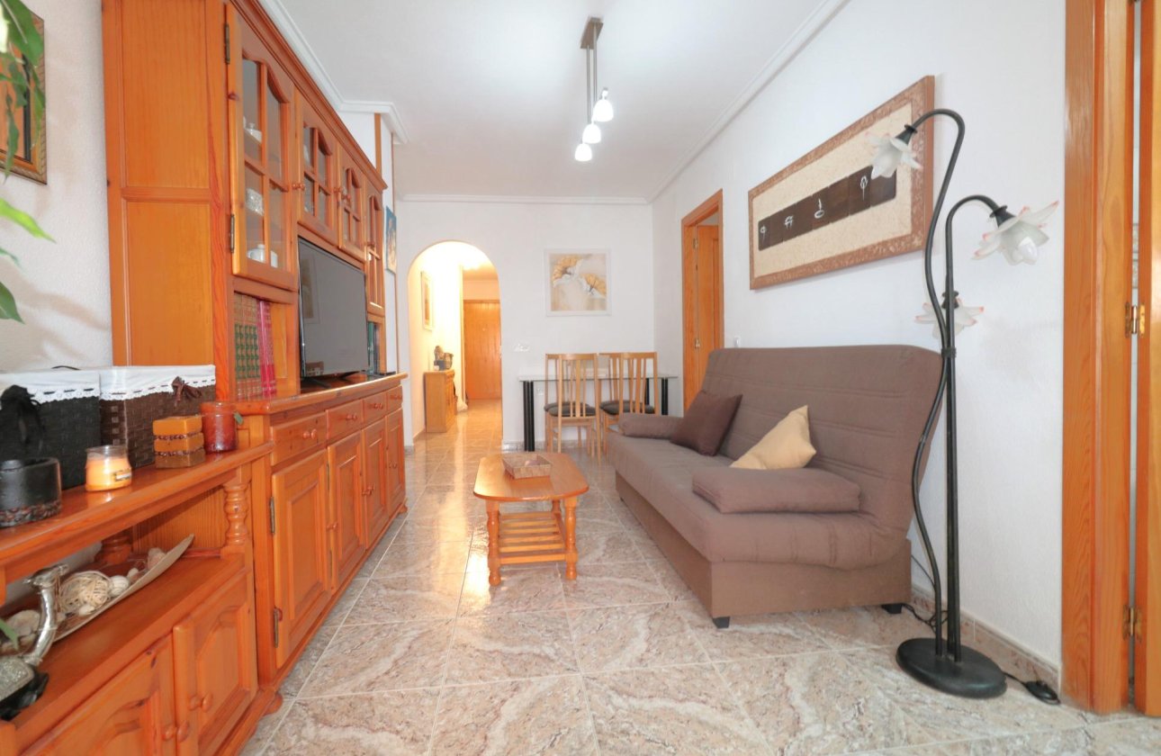 Herverkoop - Appartement -
Torrevieja - Acequion