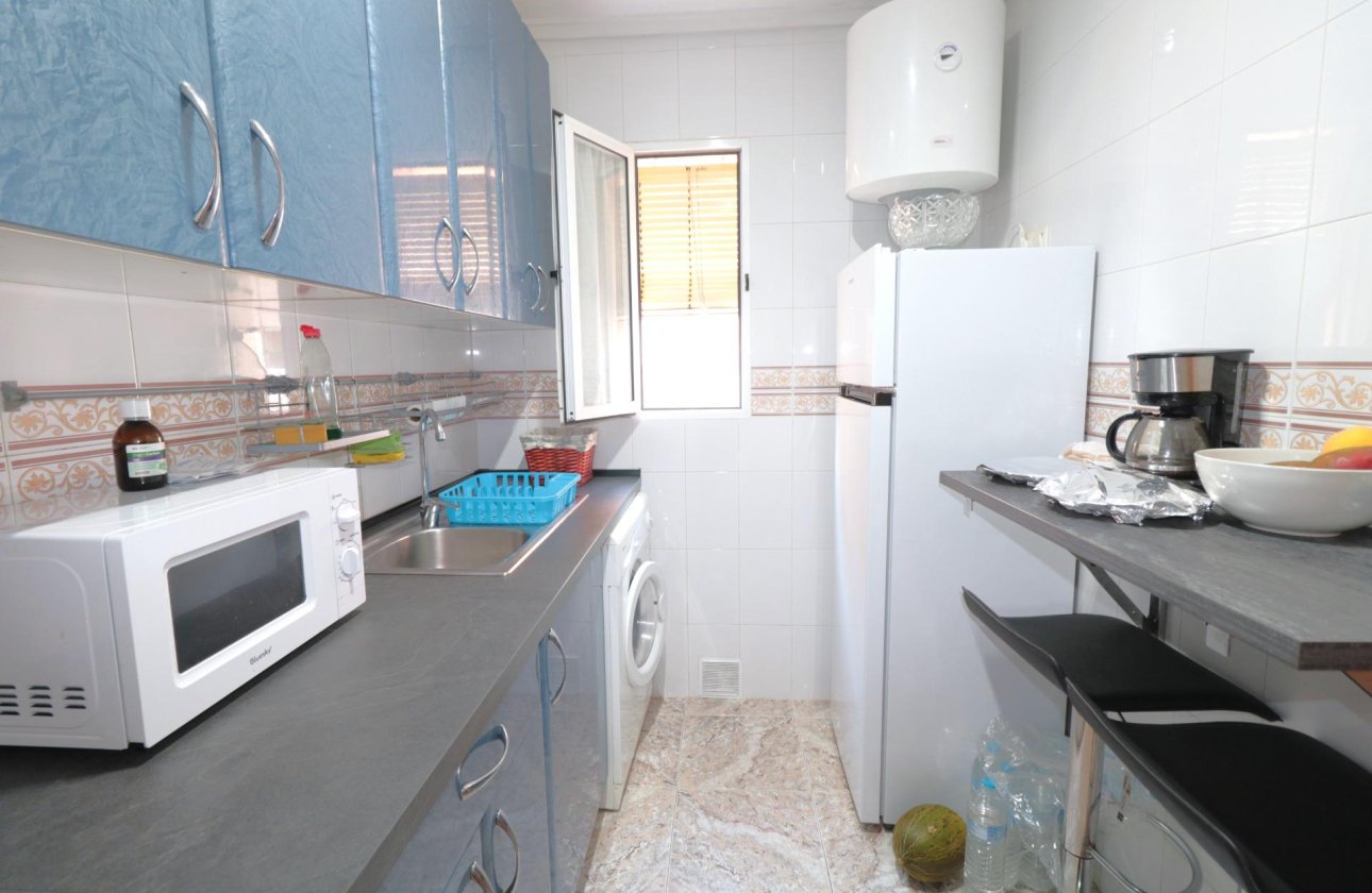 Herverkoop - Appartement -
Torrevieja - Acequion