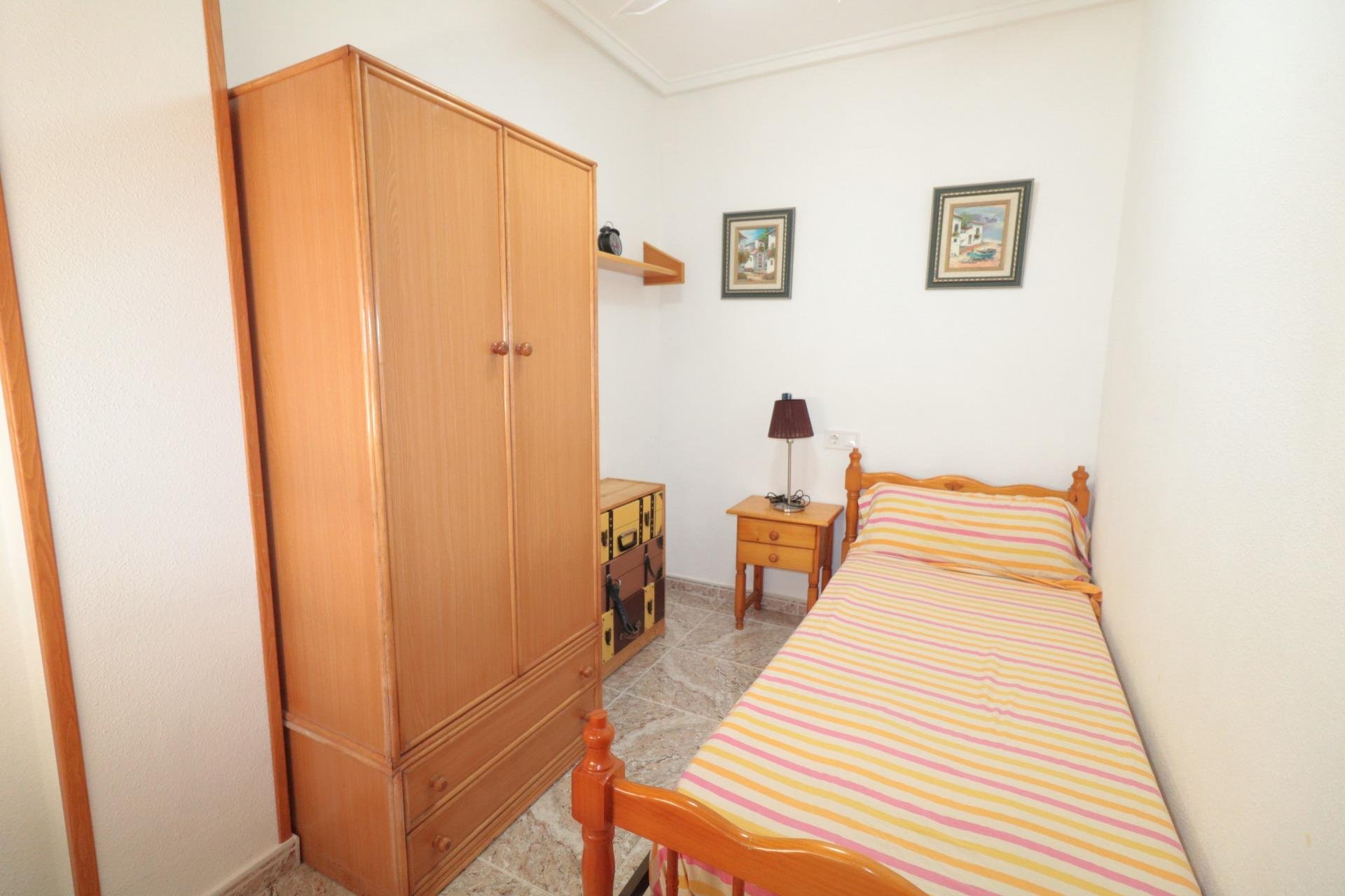 Herverkoop - Appartement -
Torrevieja - Acequion